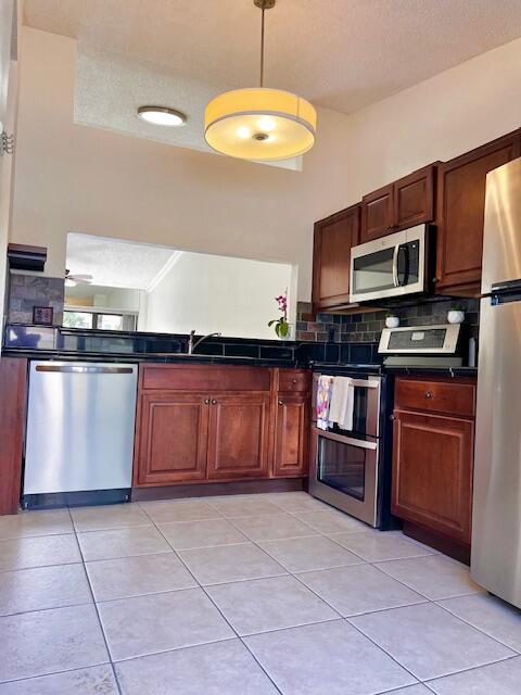 10323 Boca Bend W K4 Property Photo 2