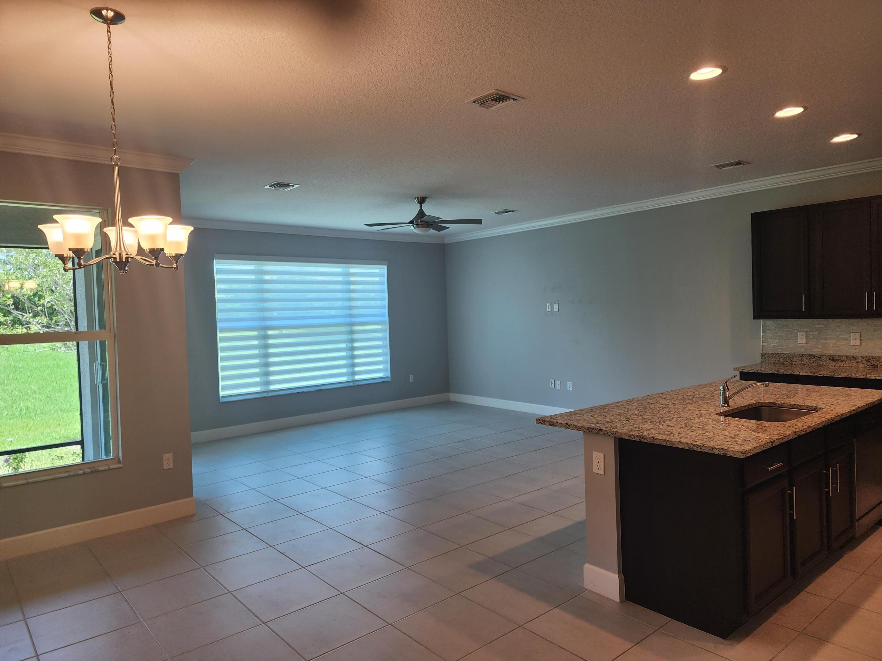 B26050280 Property Photo 4
