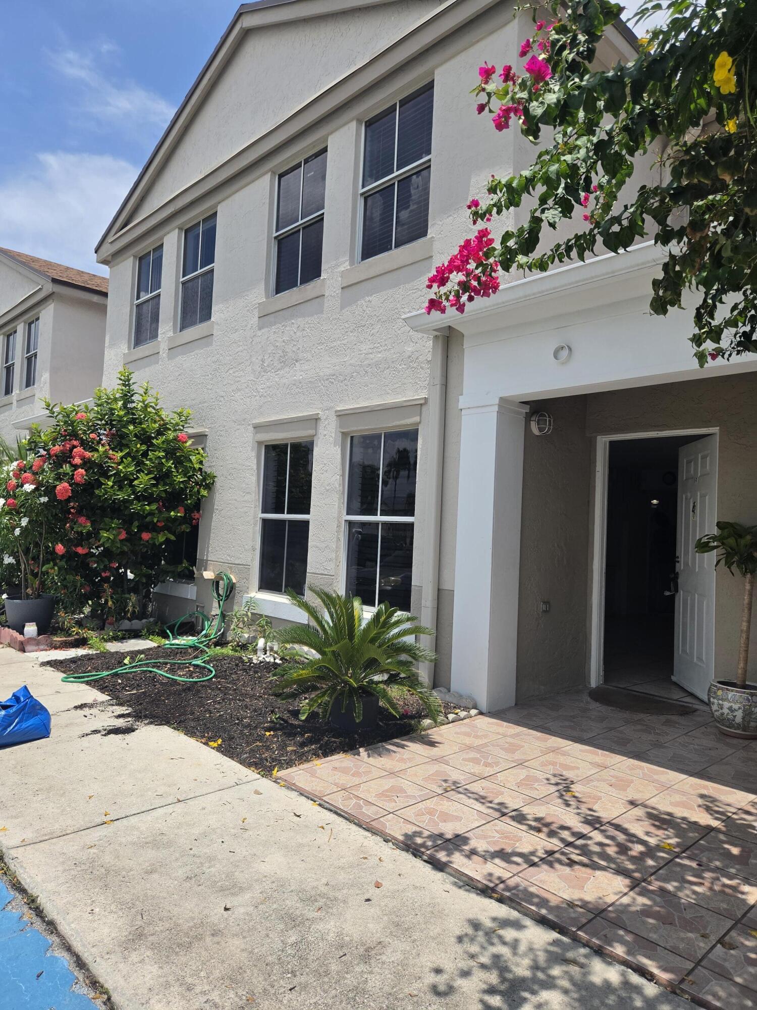 9187 Fontainebleau Boulevard 419 Property Photo 1