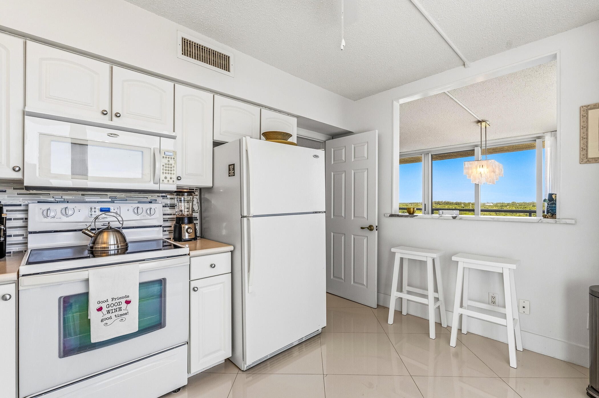 3554 Ocean Drive Property Photo 36
