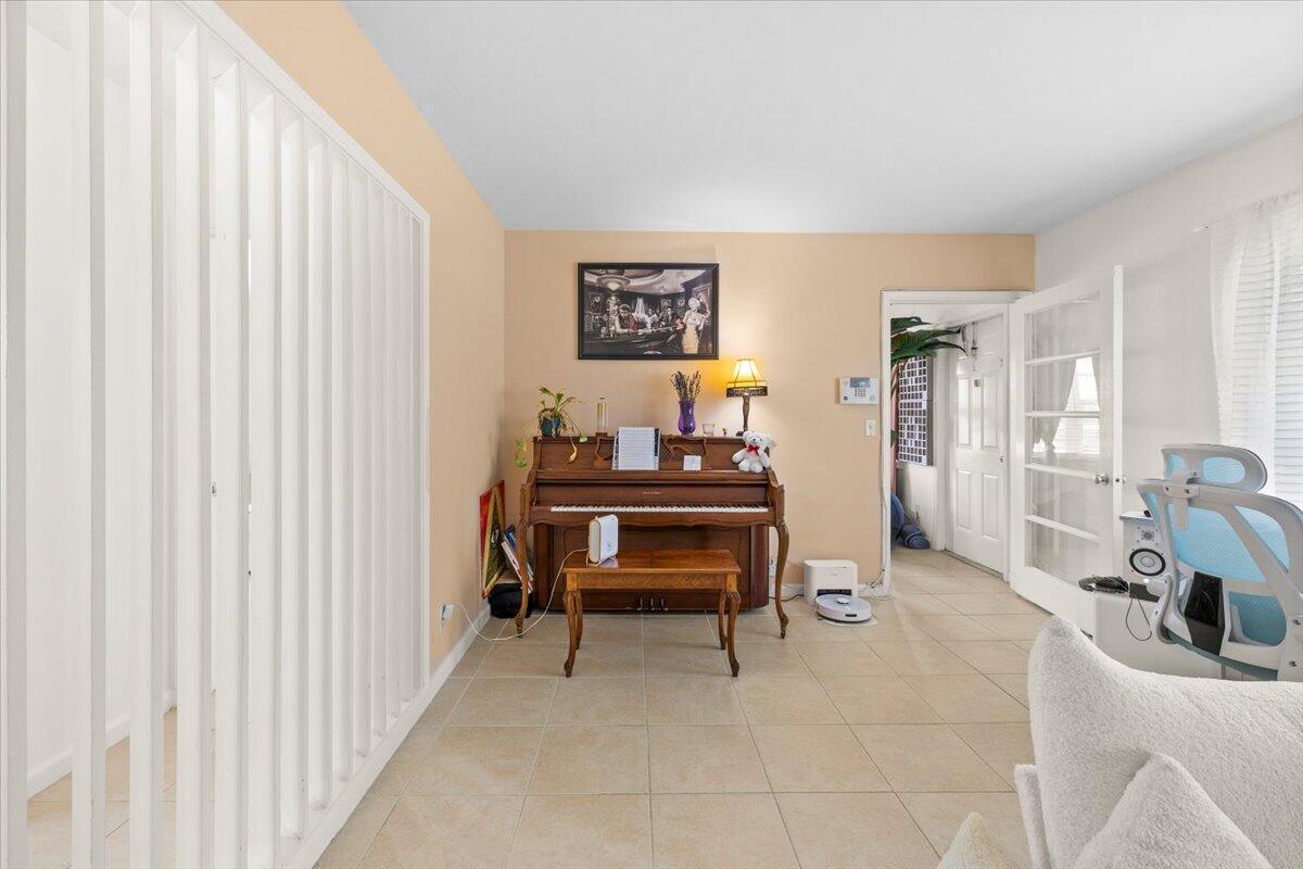 327 S Ocean Breeze 1 Property Photo 5