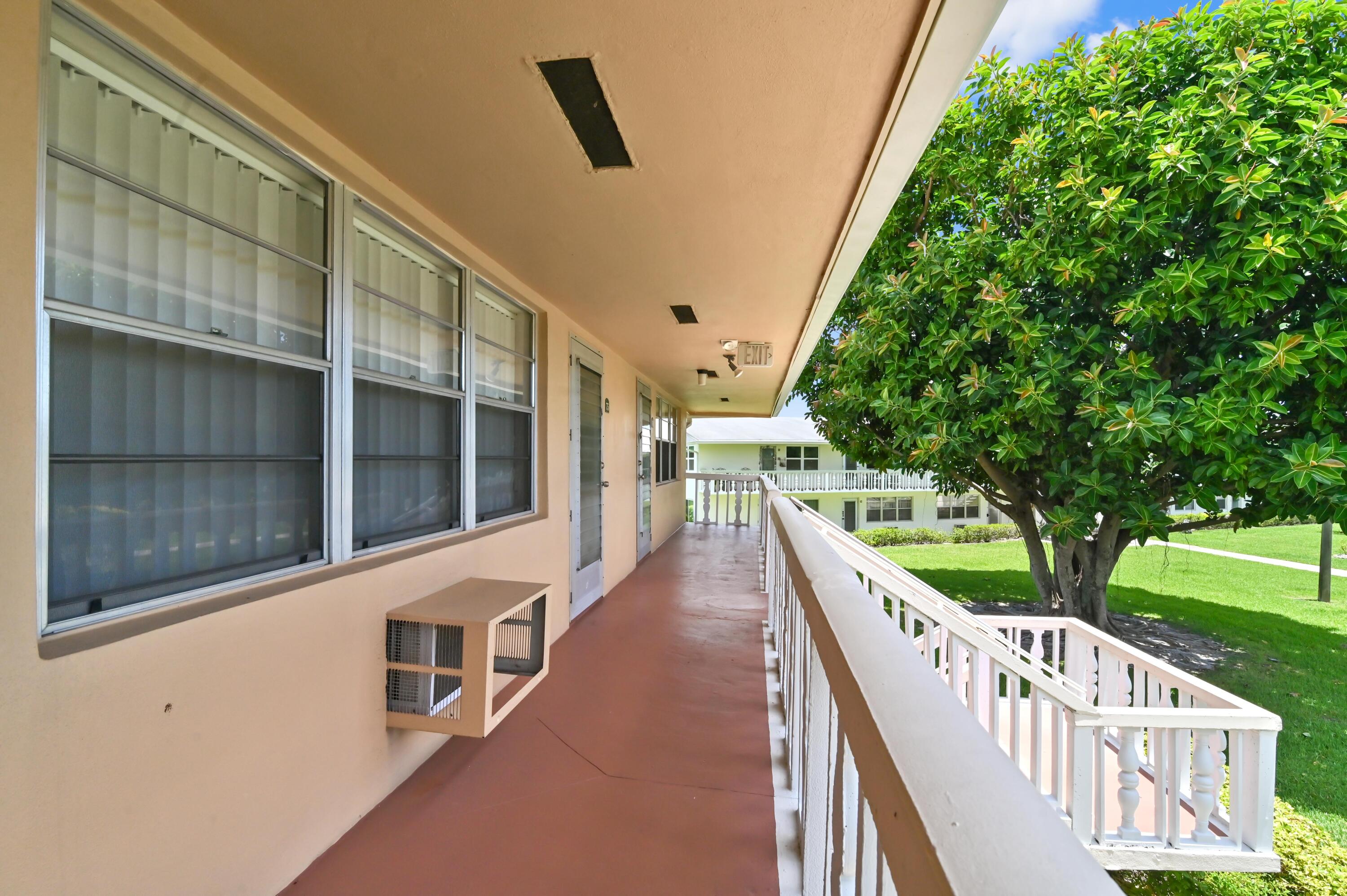 75 Camden Drive C Property Photo 16