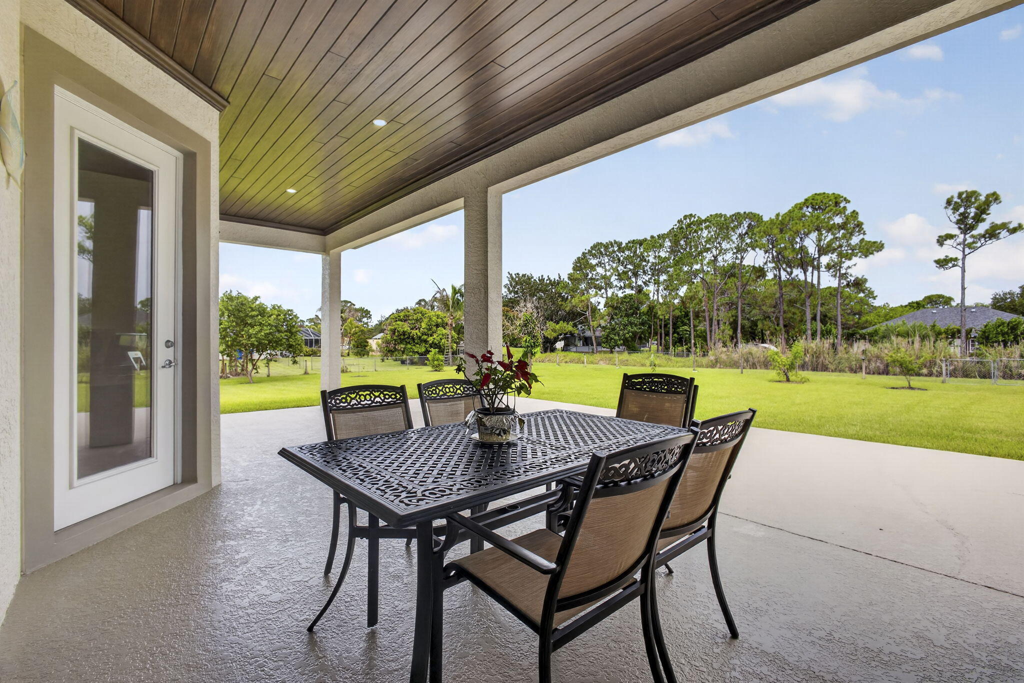 15108 99th Street N Property Photo 5