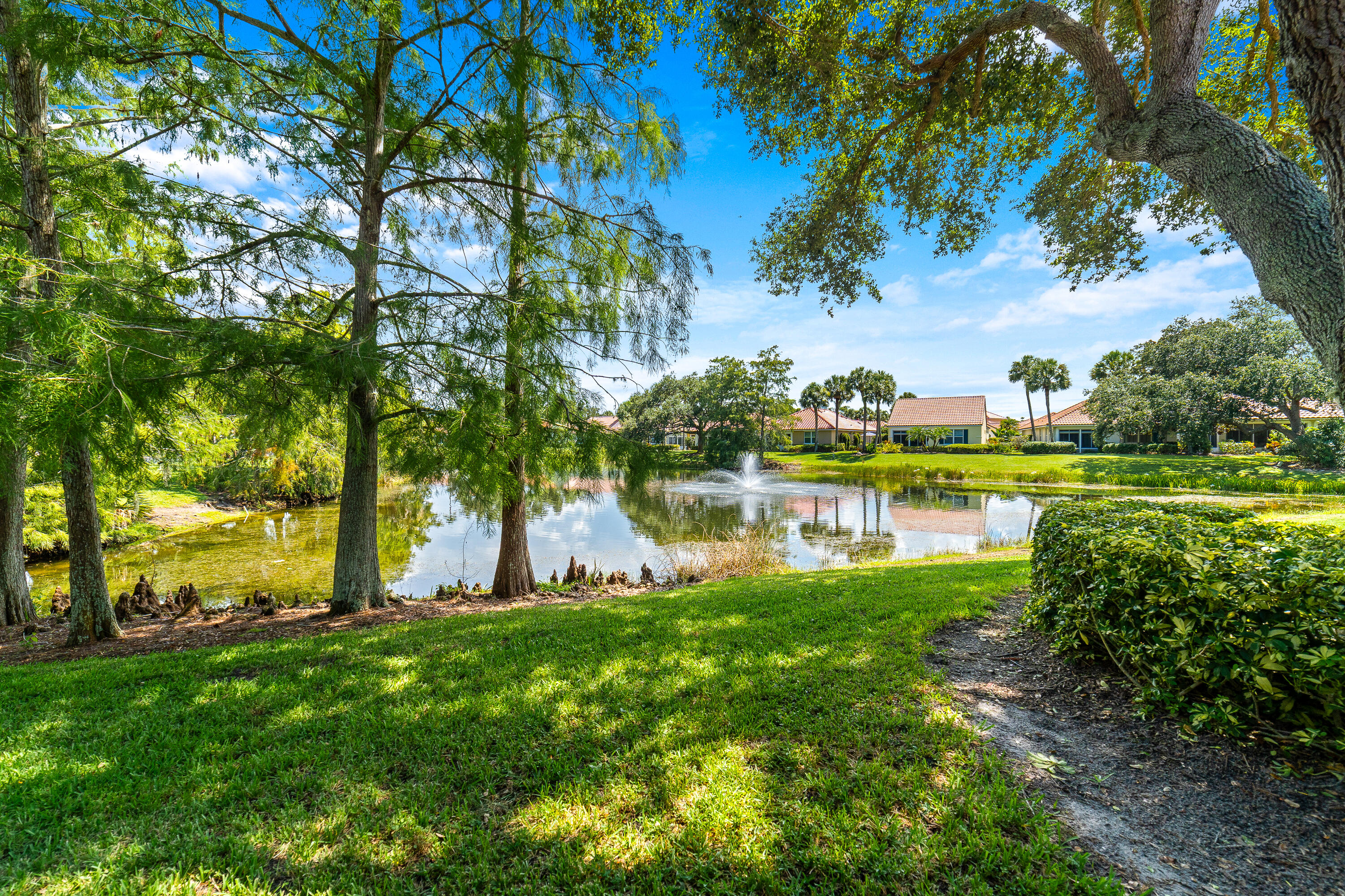 1726 Victoria Circle Property Photo 31