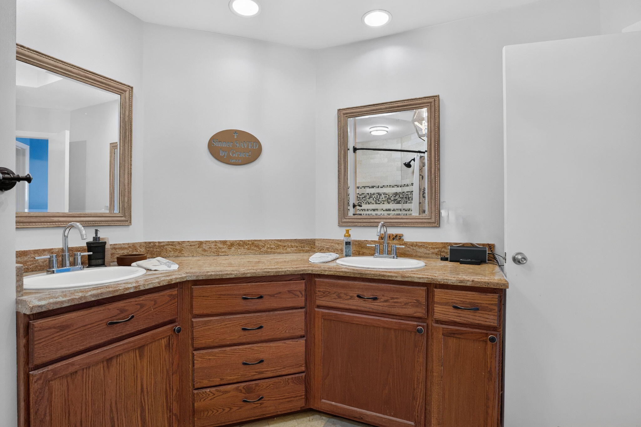 200 Waterway Road 104 Property Photo 40
