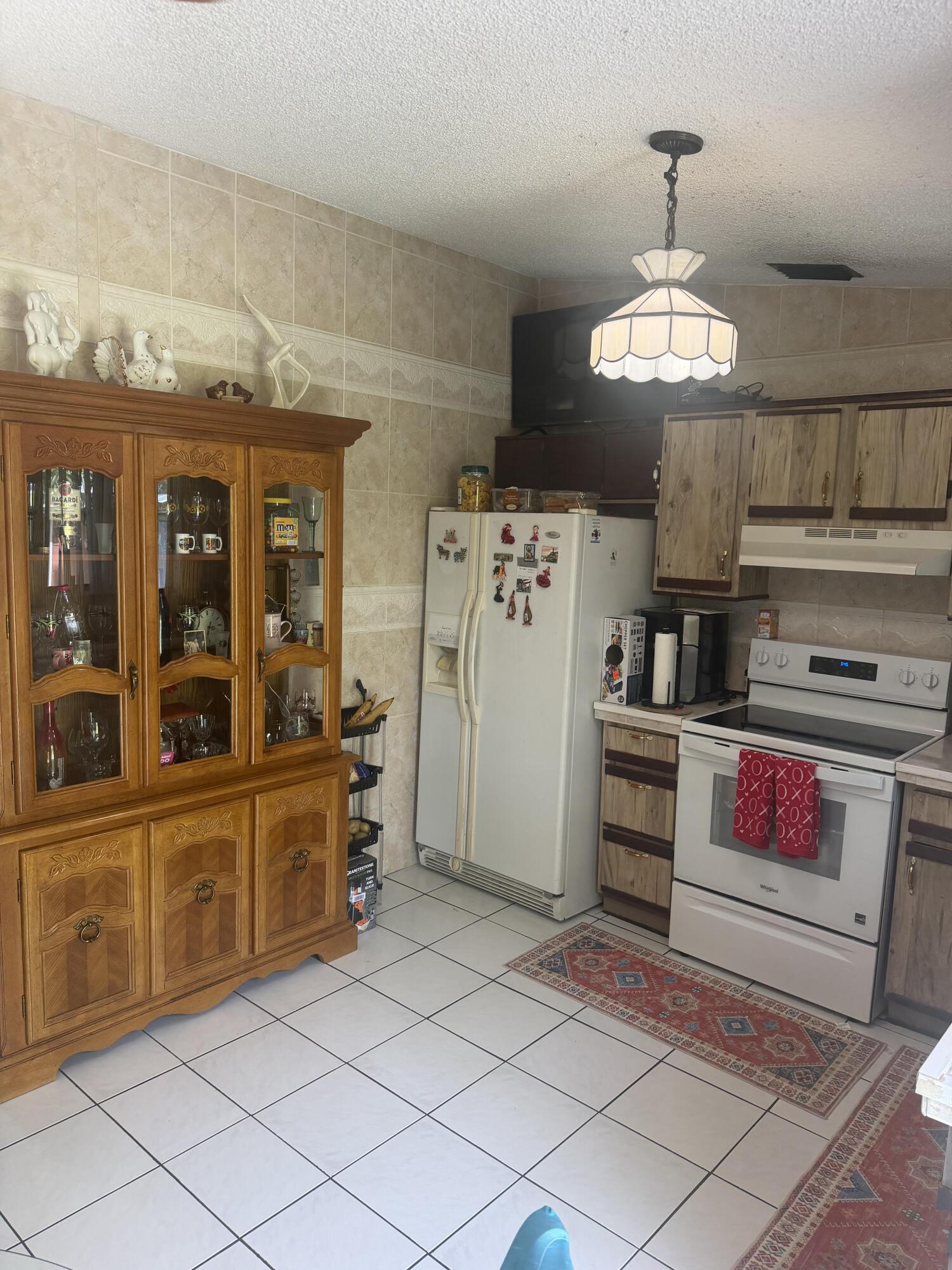 1304 Donwoods Lane Property Photo 7