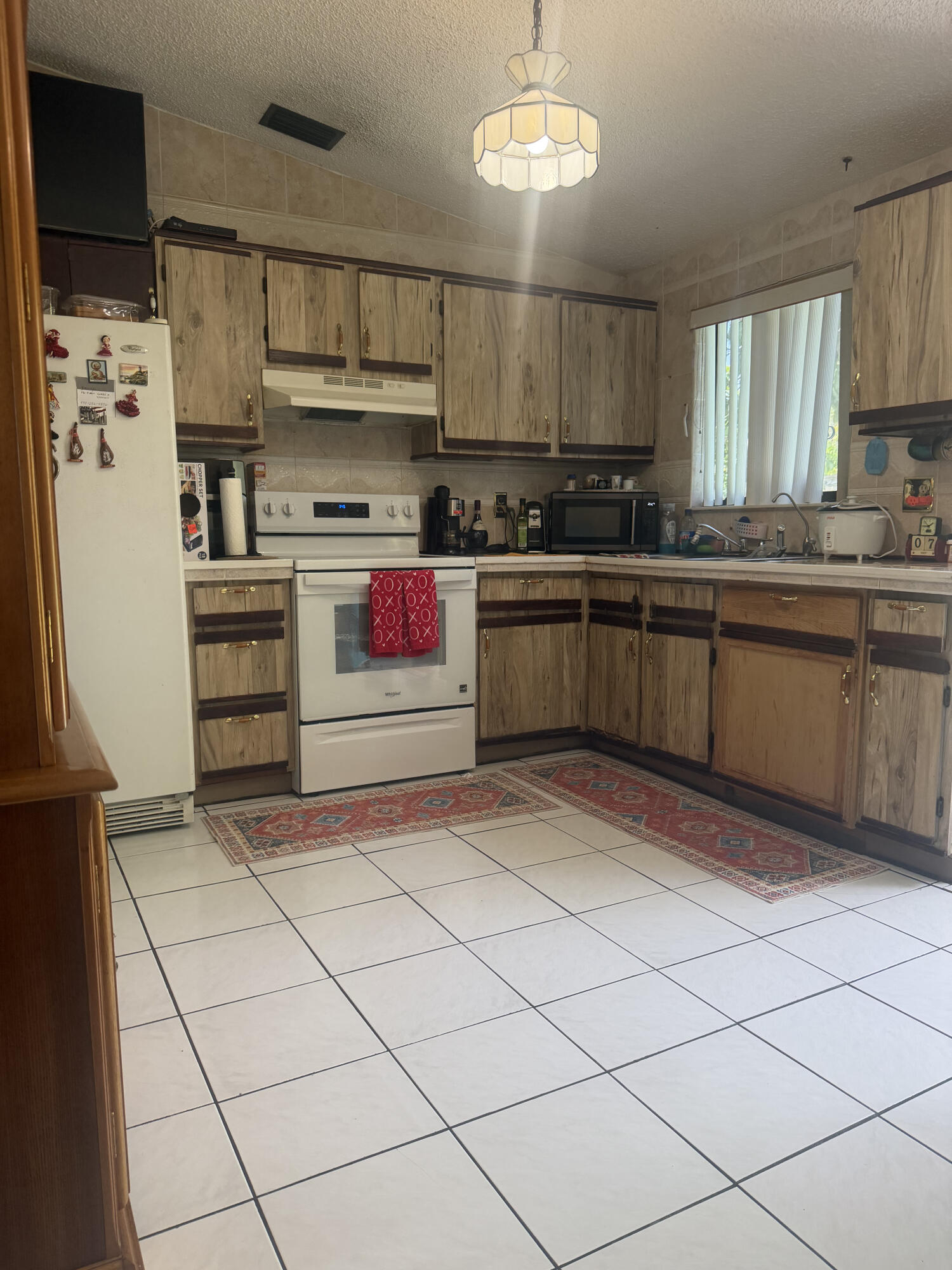 1304 Donwoods Lane Property Photo 10