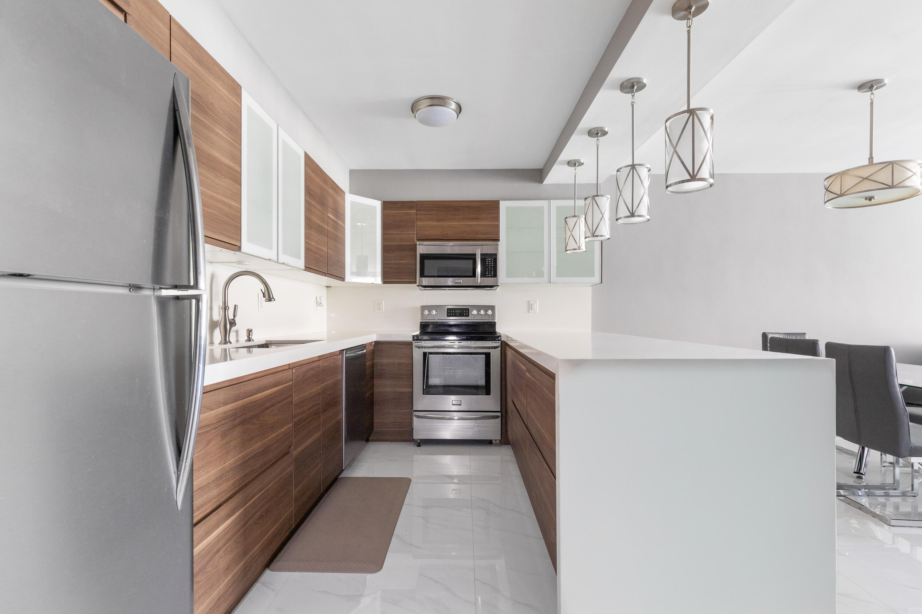 19380 Collins Avenue 1527 Property Photo 11