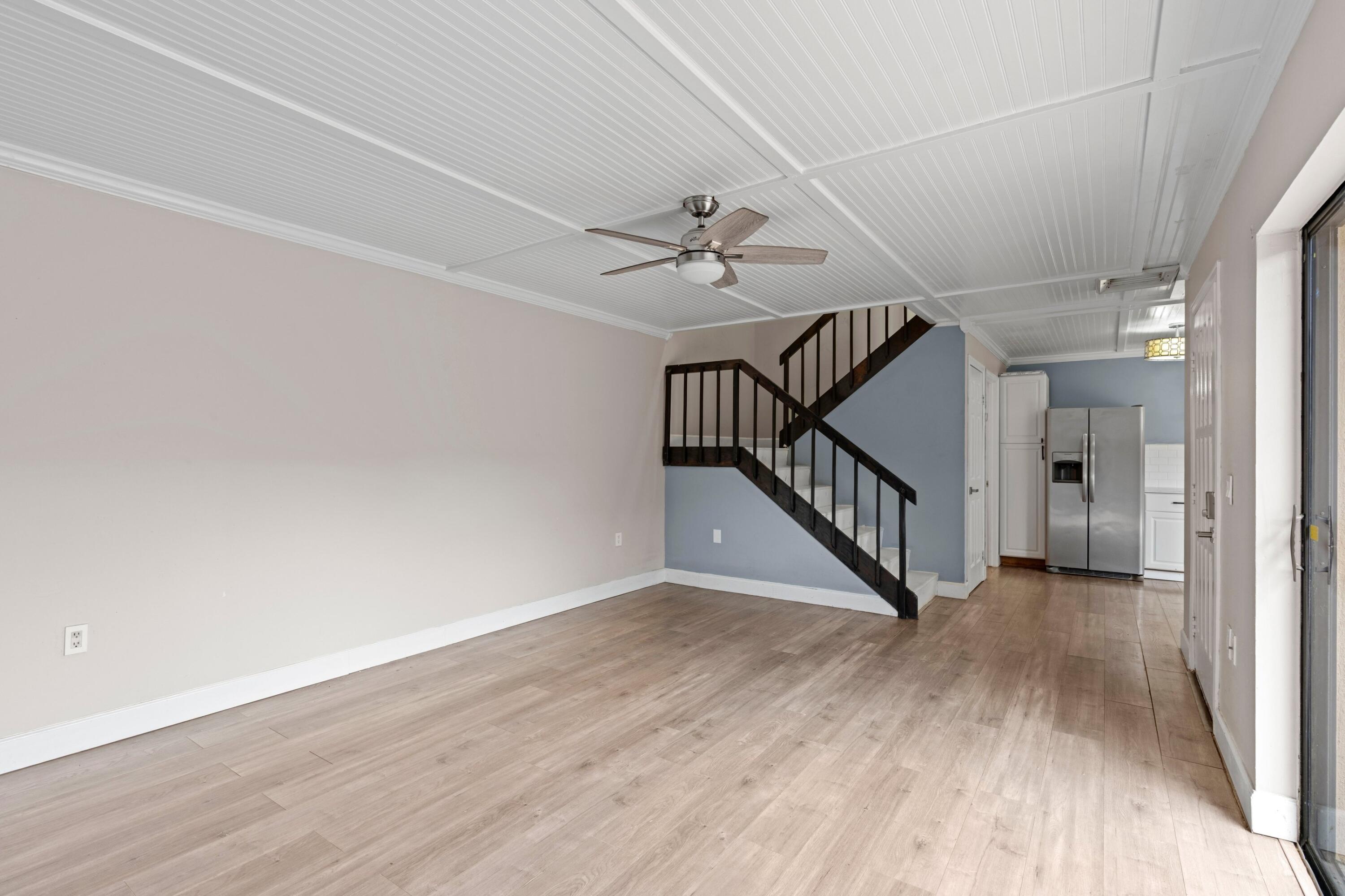 1405 14th Lane Property Photo 18