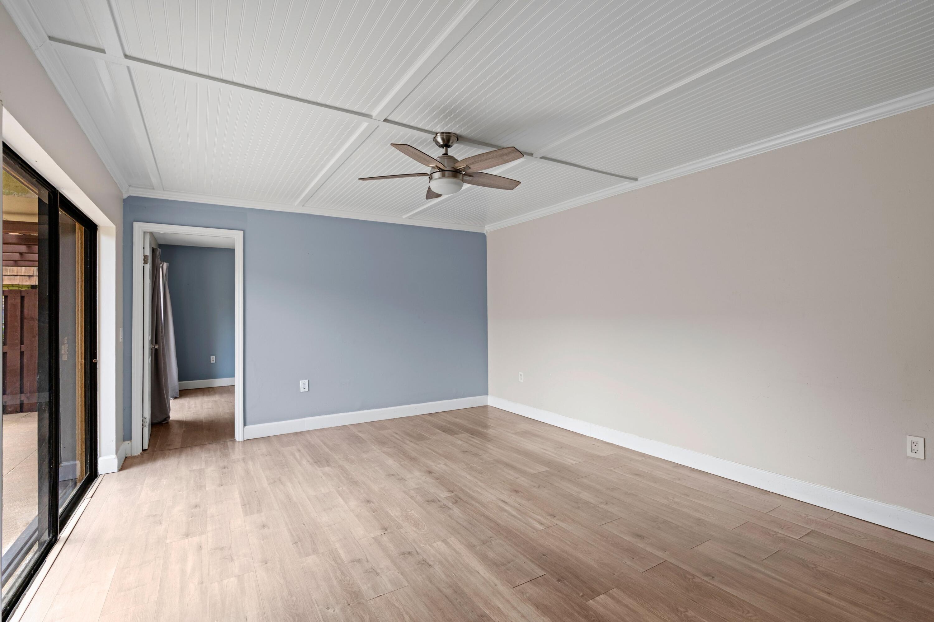1405 14th Lane Property Photo 19