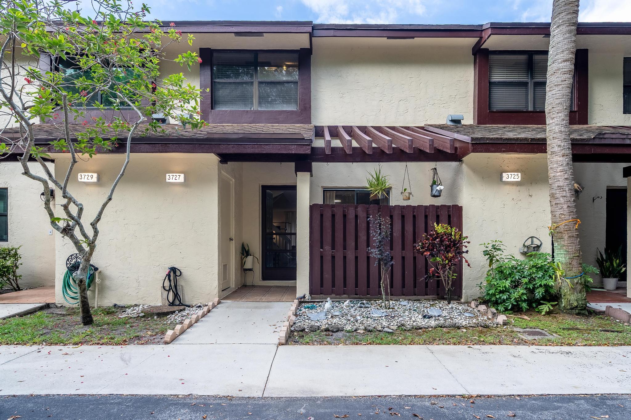 3727 Carambola Circle N 2823 Property Photo 1