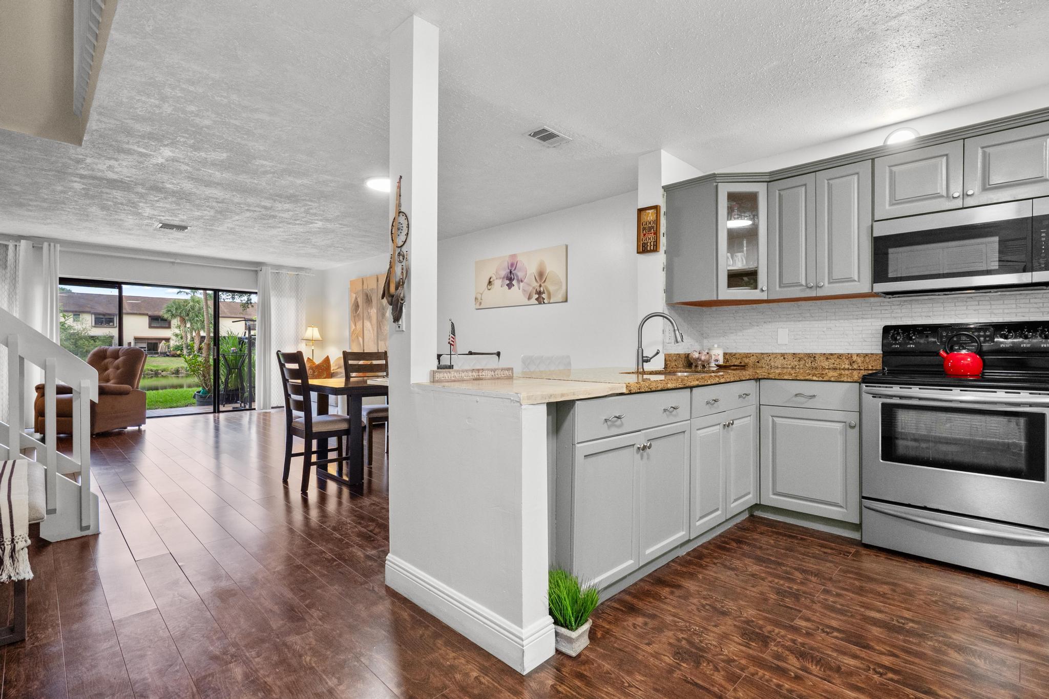 3727 Carambola Circle N 2823 Property Photo 4