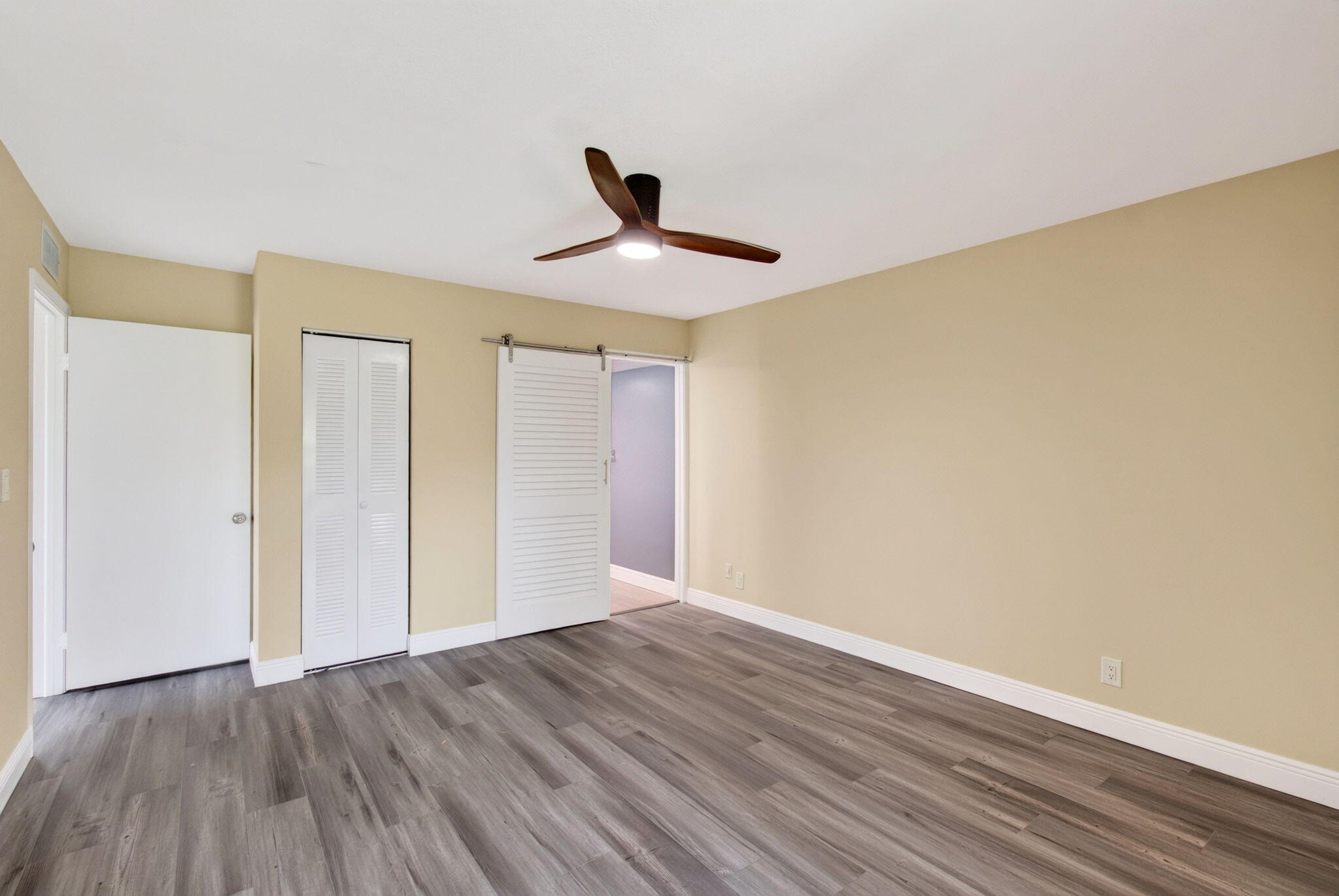 15126 Ashland Street 238 Property Photo 22