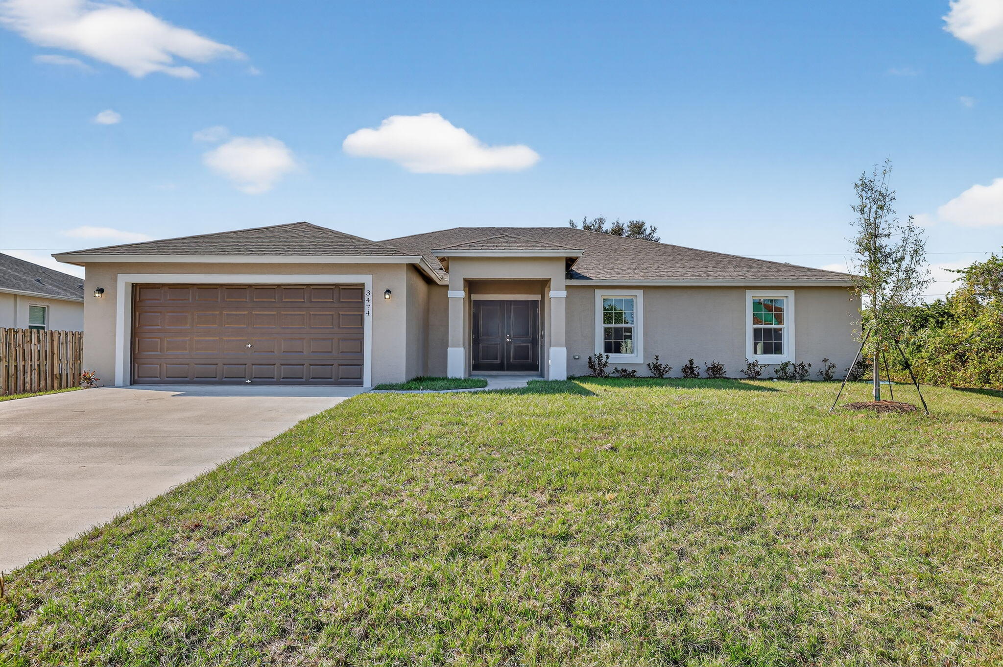 2060 Sw Morelia Lane Property Photo 1