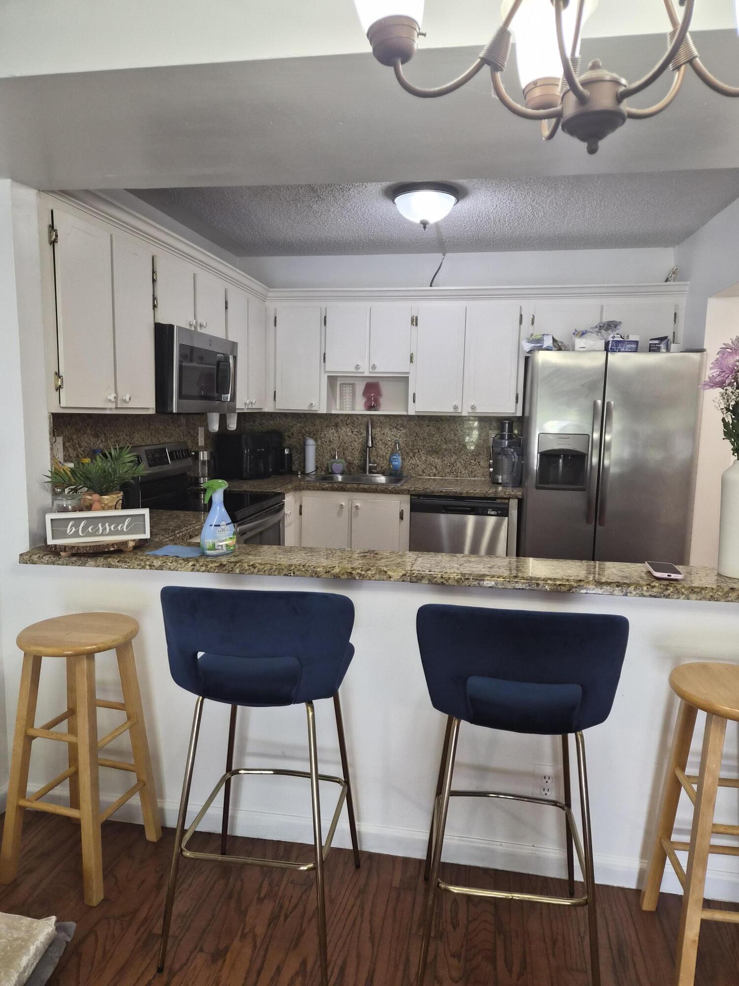 B26050717 Property Photo 8
