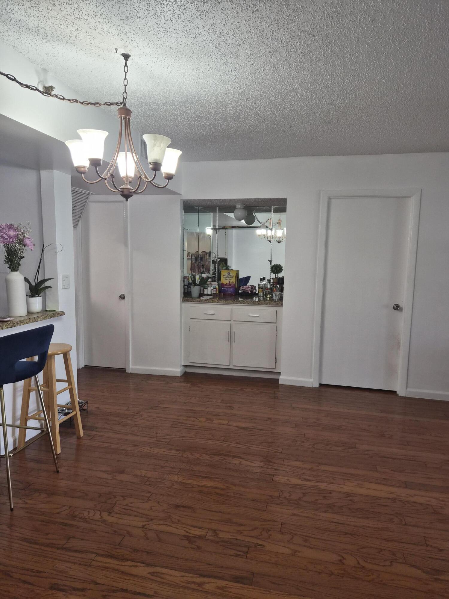 B26050717 Property Photo 9