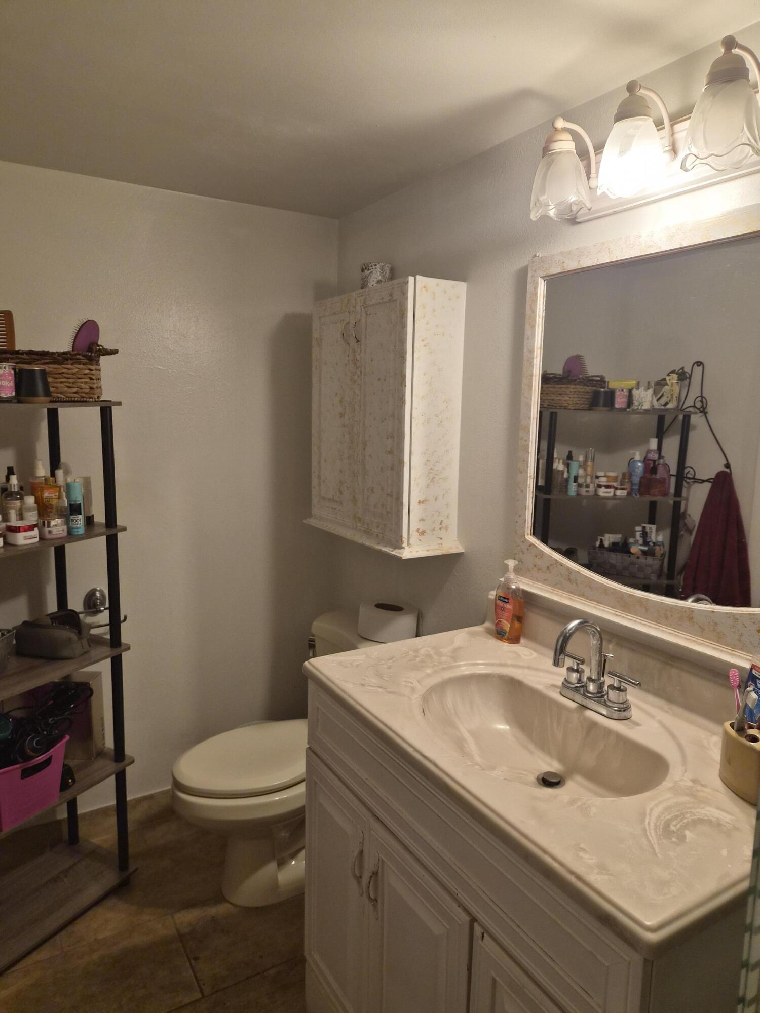 B26050717 Property Photo 15