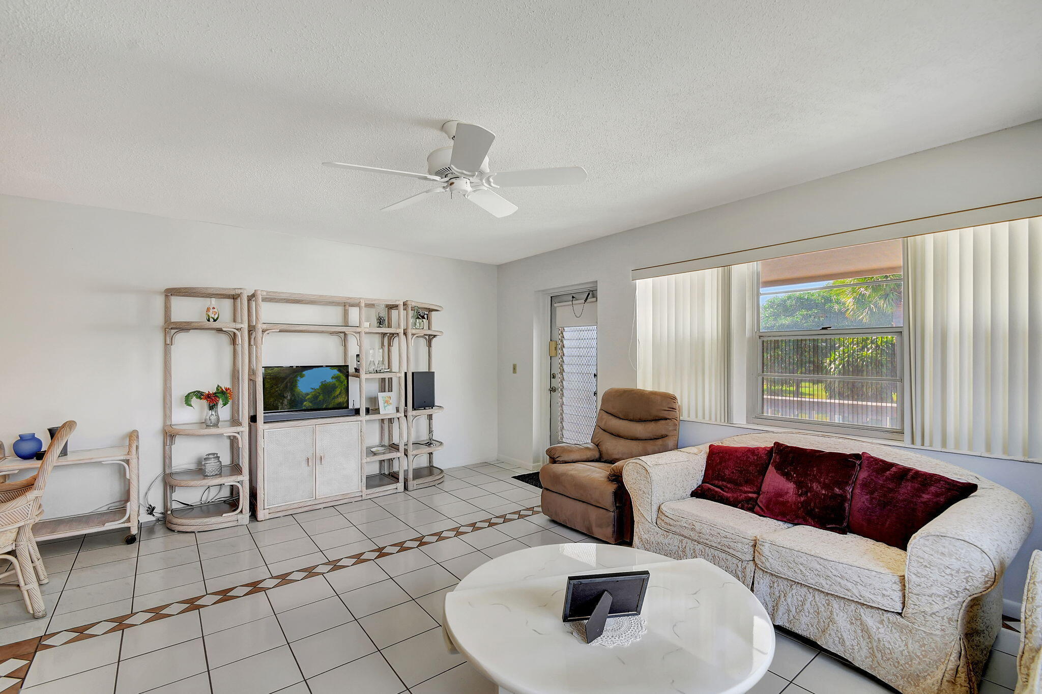 226 Andover I Property Photo 2