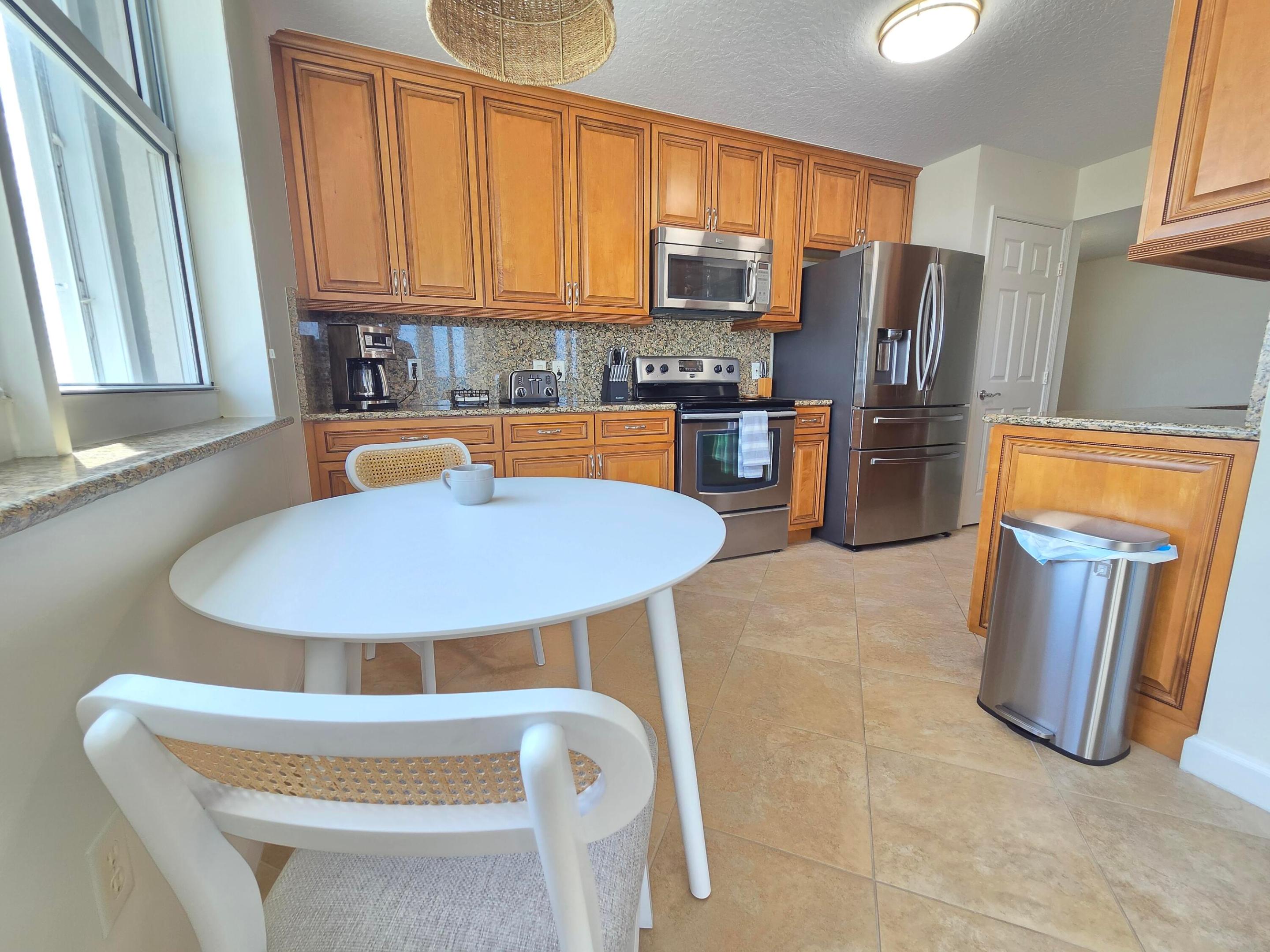 5049 N Highway A1a 602 Property Photo 11