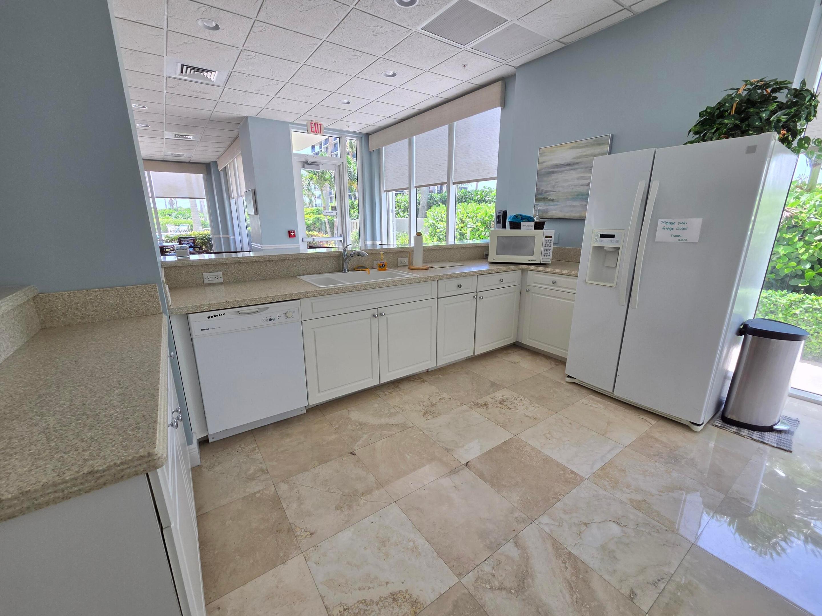 5049 N Highway A1a 602 Property Photo 48