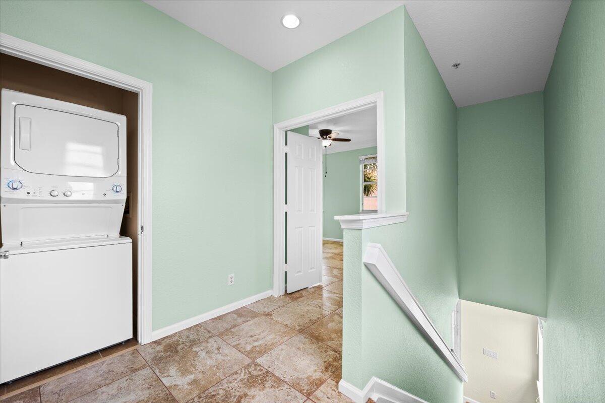 127 Greenwich Circle Property Photo 22