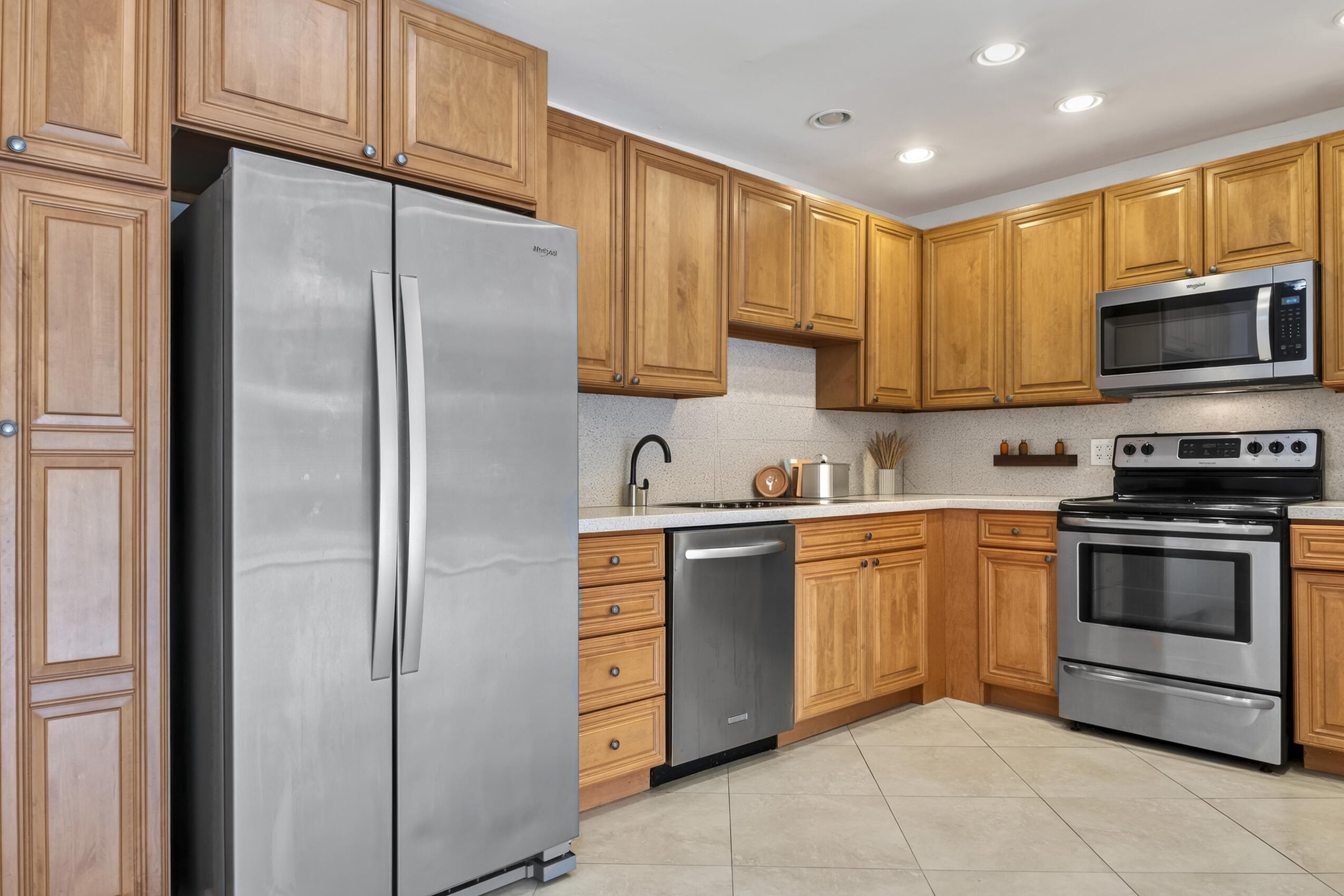 13 Jacaranda Drive 214