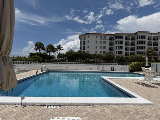 33 S Ocean Avenue 108 Property Photo 12