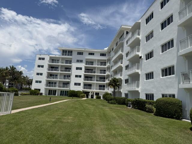 33 S Ocean Avenue 108 Property Photo 14