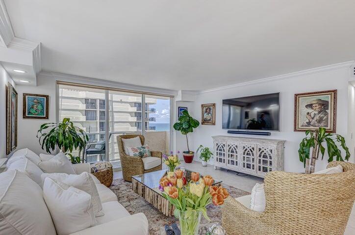 5440 N Ocean Drive 1502 Property Photo 10