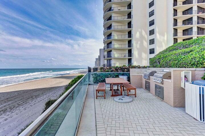 5440 N Ocean Drive 1502 Property Photo 28