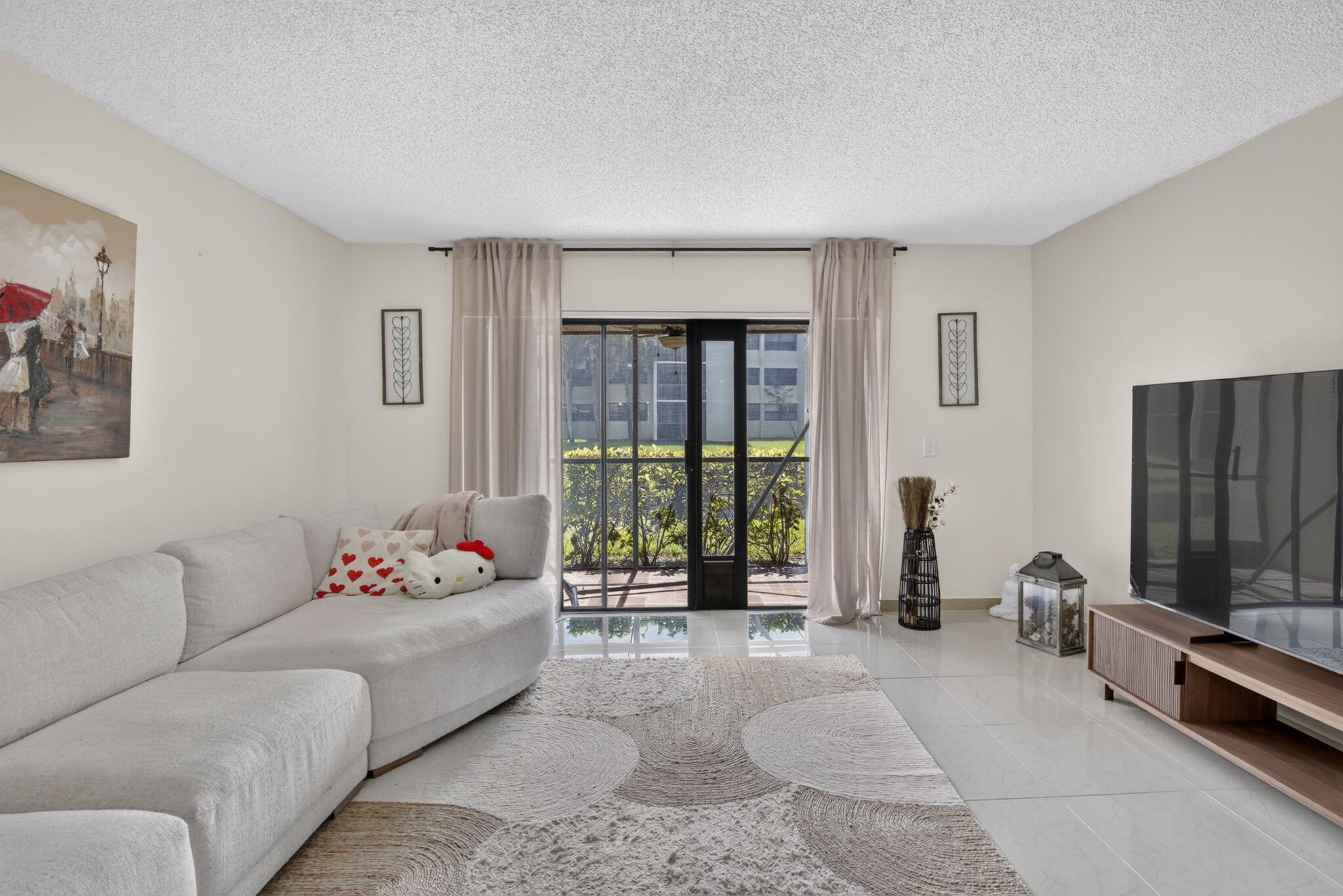 410 Lakeview Drive 103 Property Photo 17