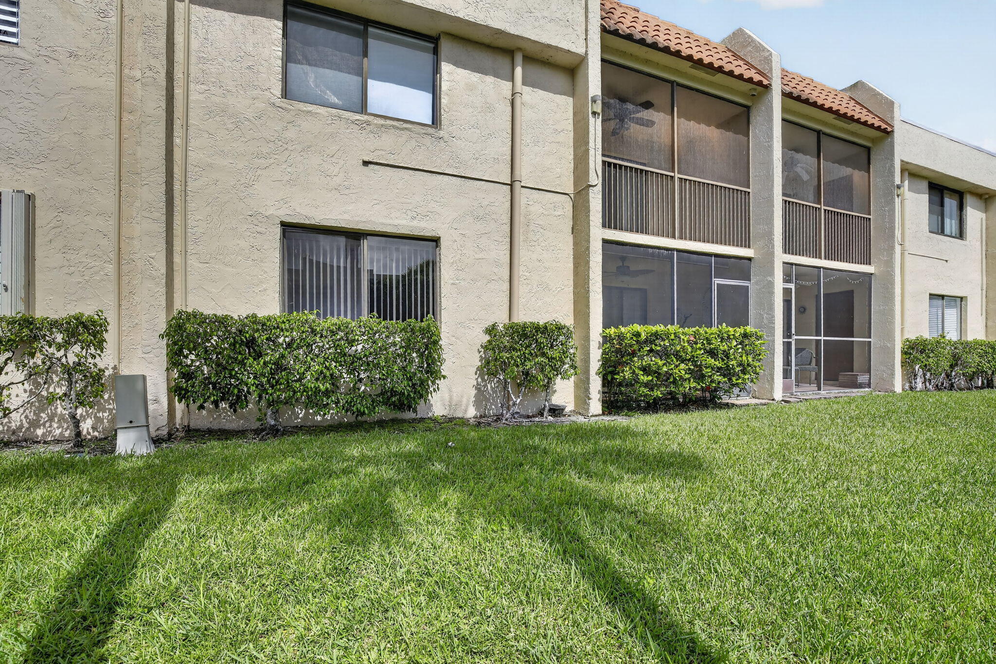 410 Lakeview Drive 103 Property Photo 32