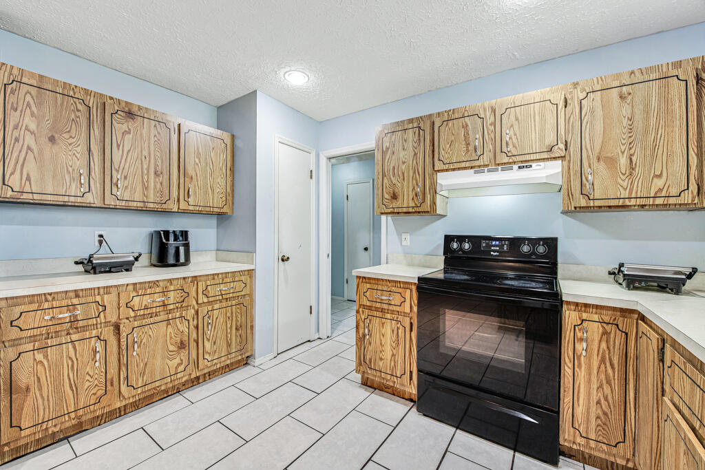 366 Se Lancaster Avenue Property Photo 18