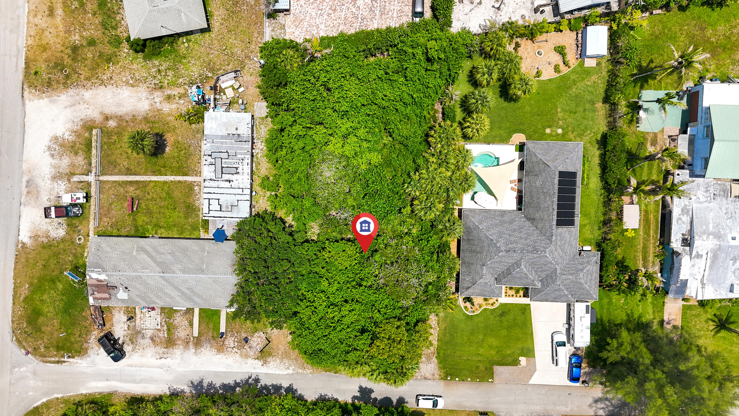 2508 Tamarind Drive Property Photo 4