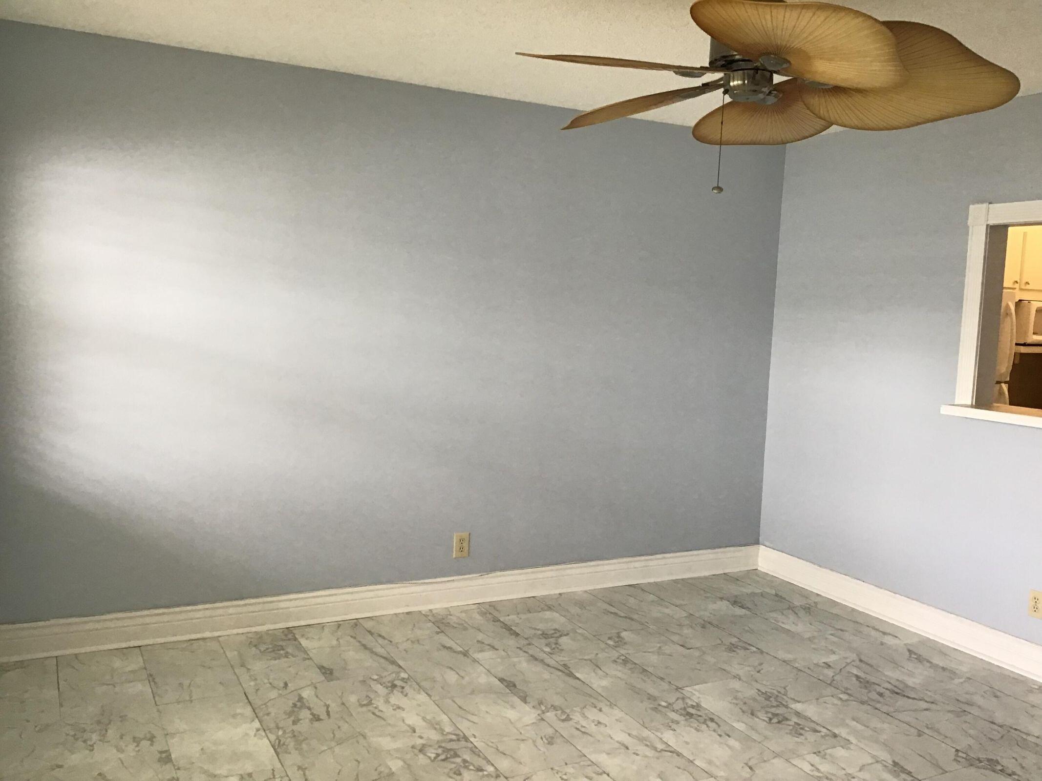 179 Windsor H Property Photo 2