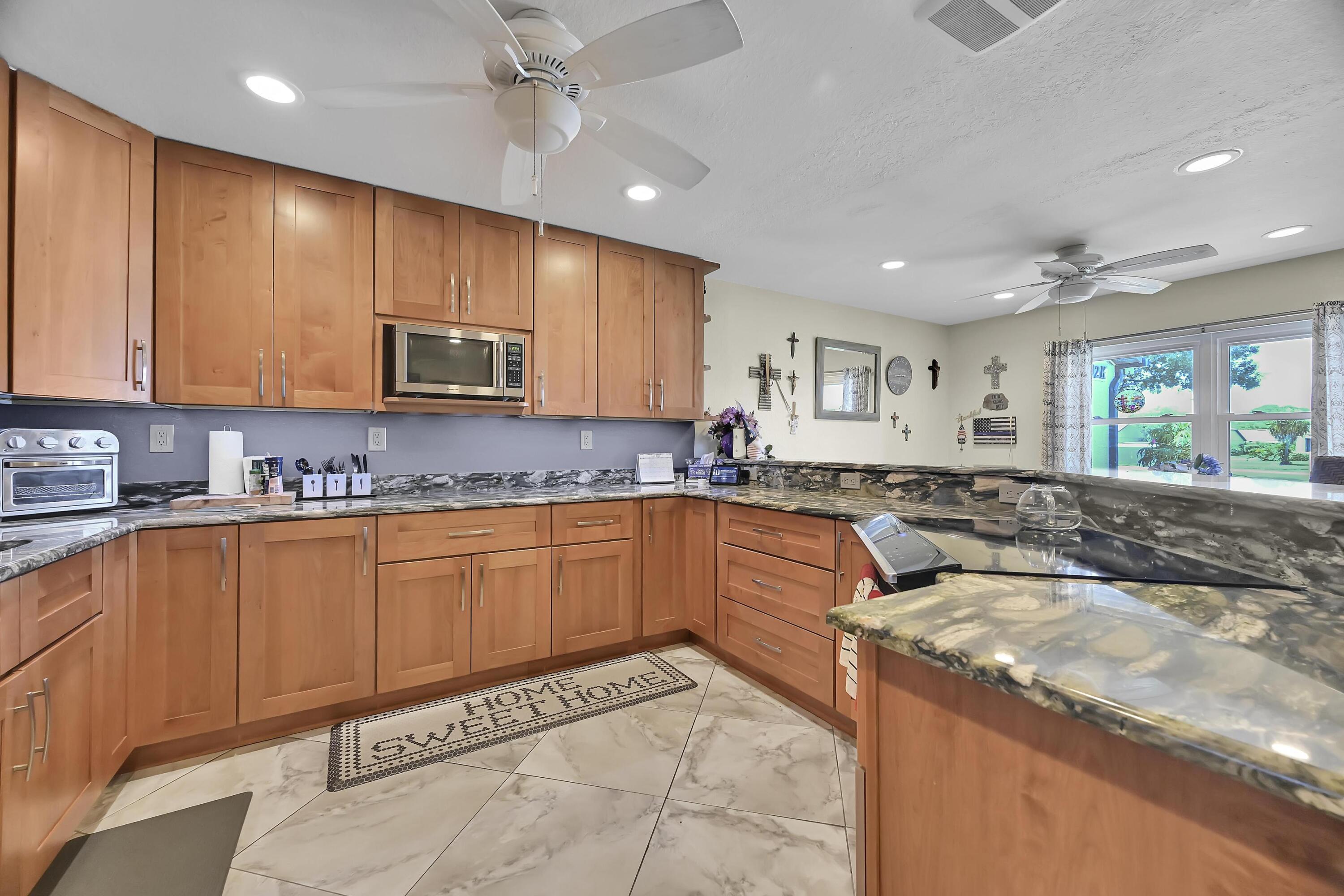 6002 Indrio Road K2 Property Photo 5