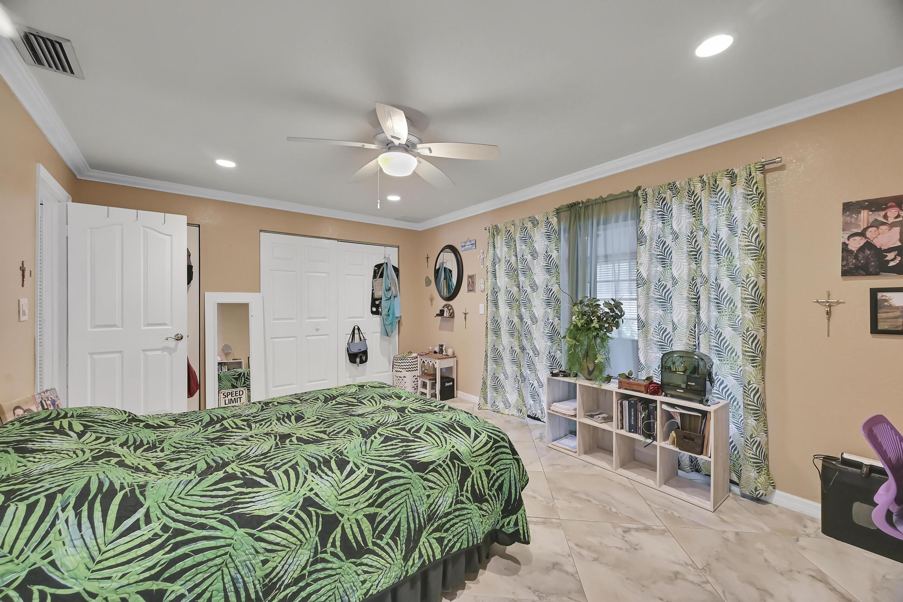 6002 Indrio Road K2 Property Photo 13