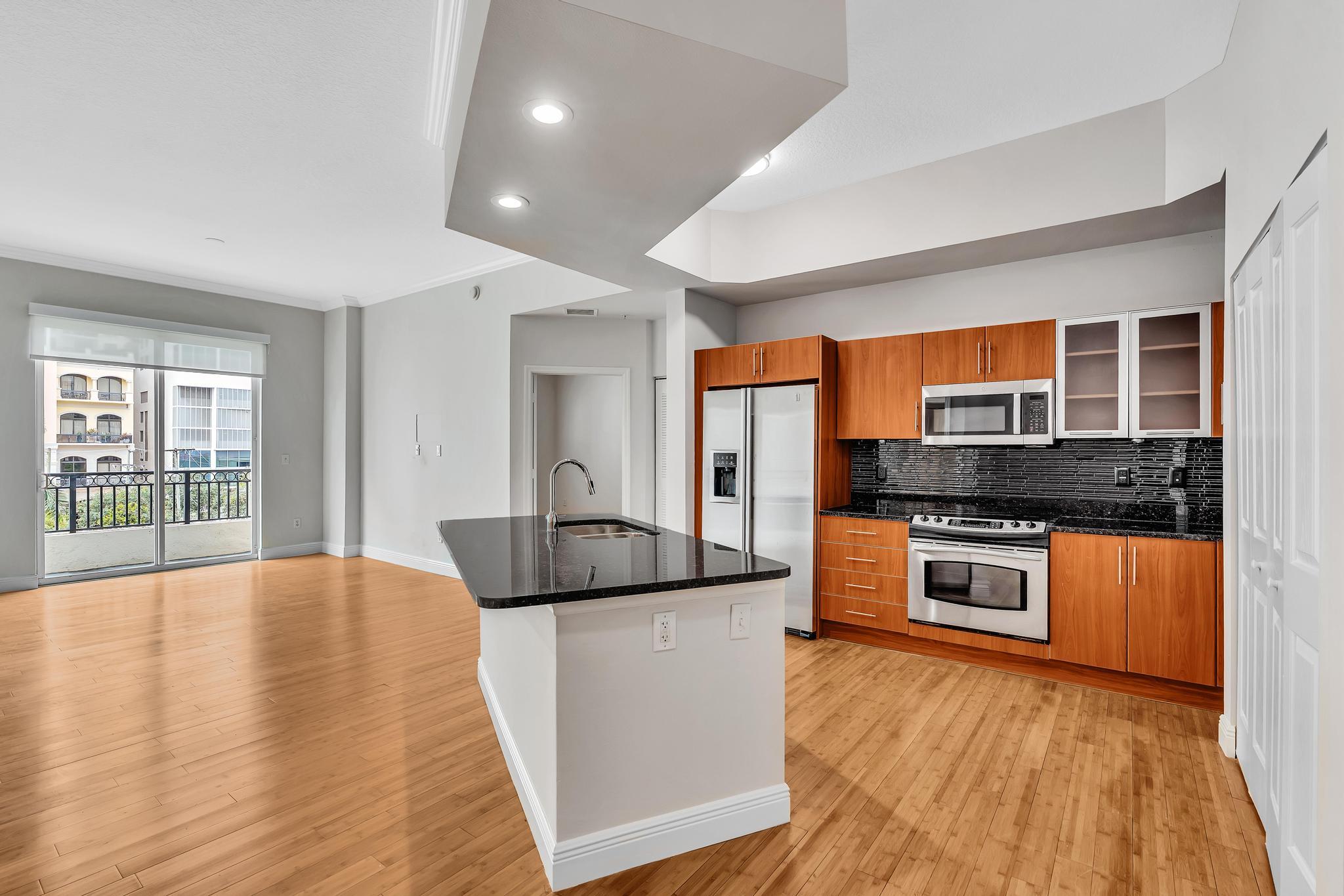 600 S Dixie Highway 439 Property Photo 1