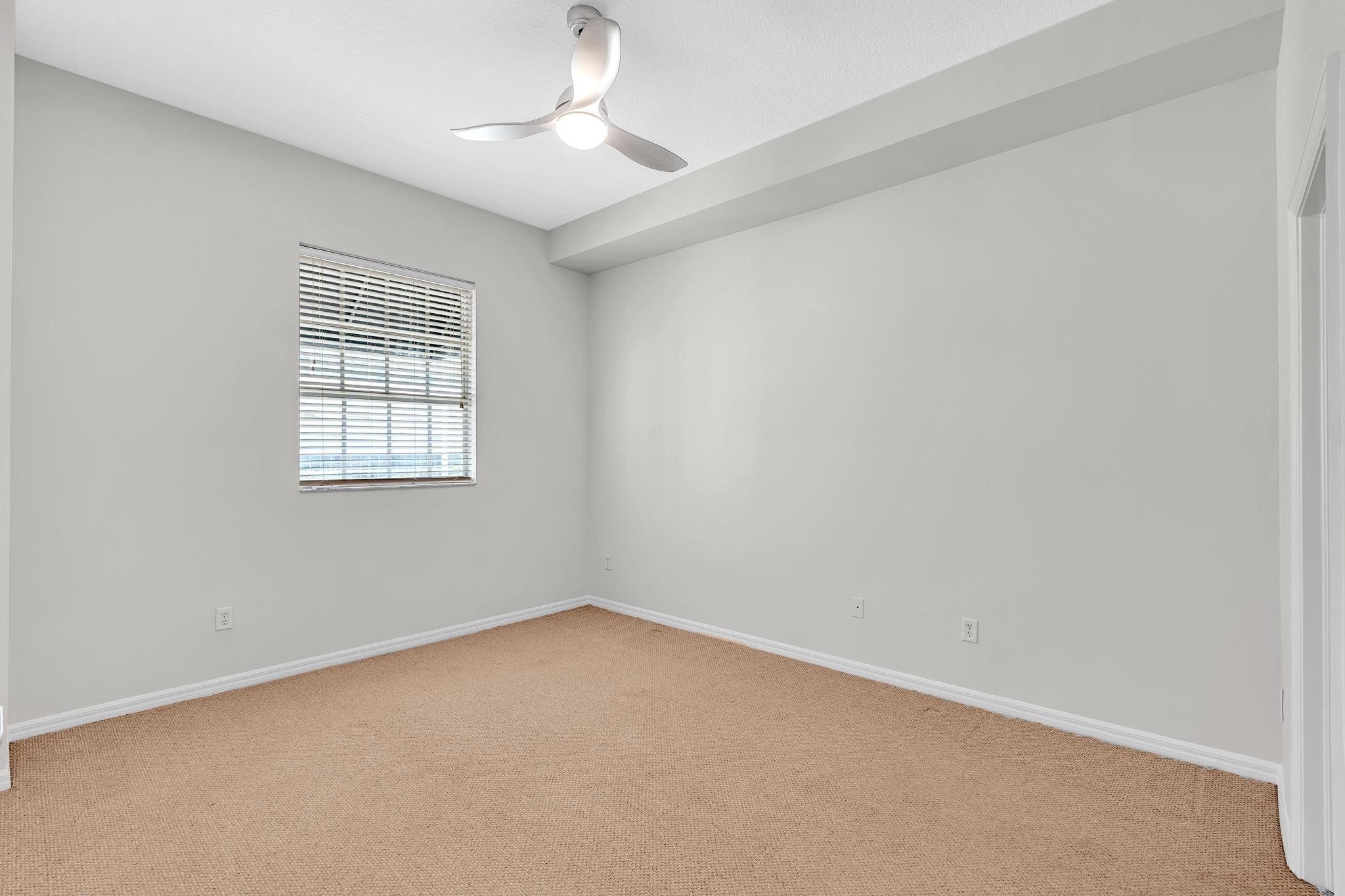 600 S Dixie Highway 439 Property Photo 23