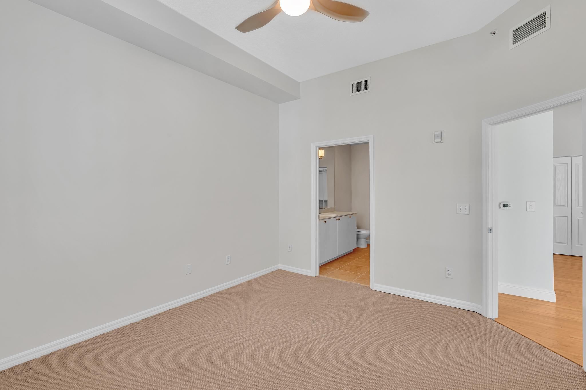 600 S Dixie Highway 439 Property Photo 24