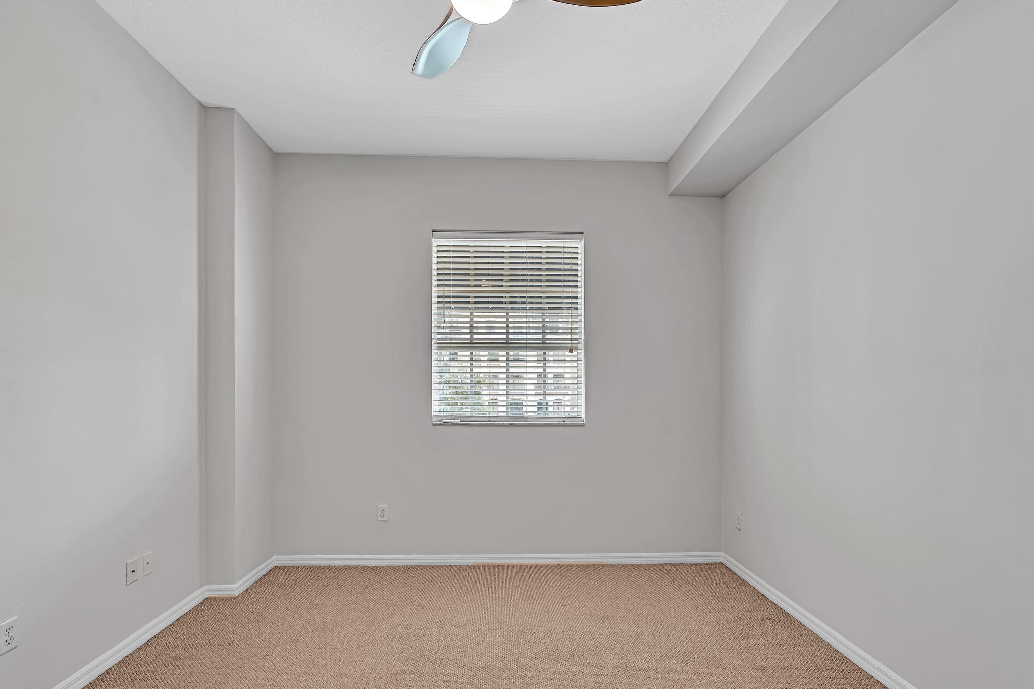 600 S Dixie Highway 439 Property Photo 28