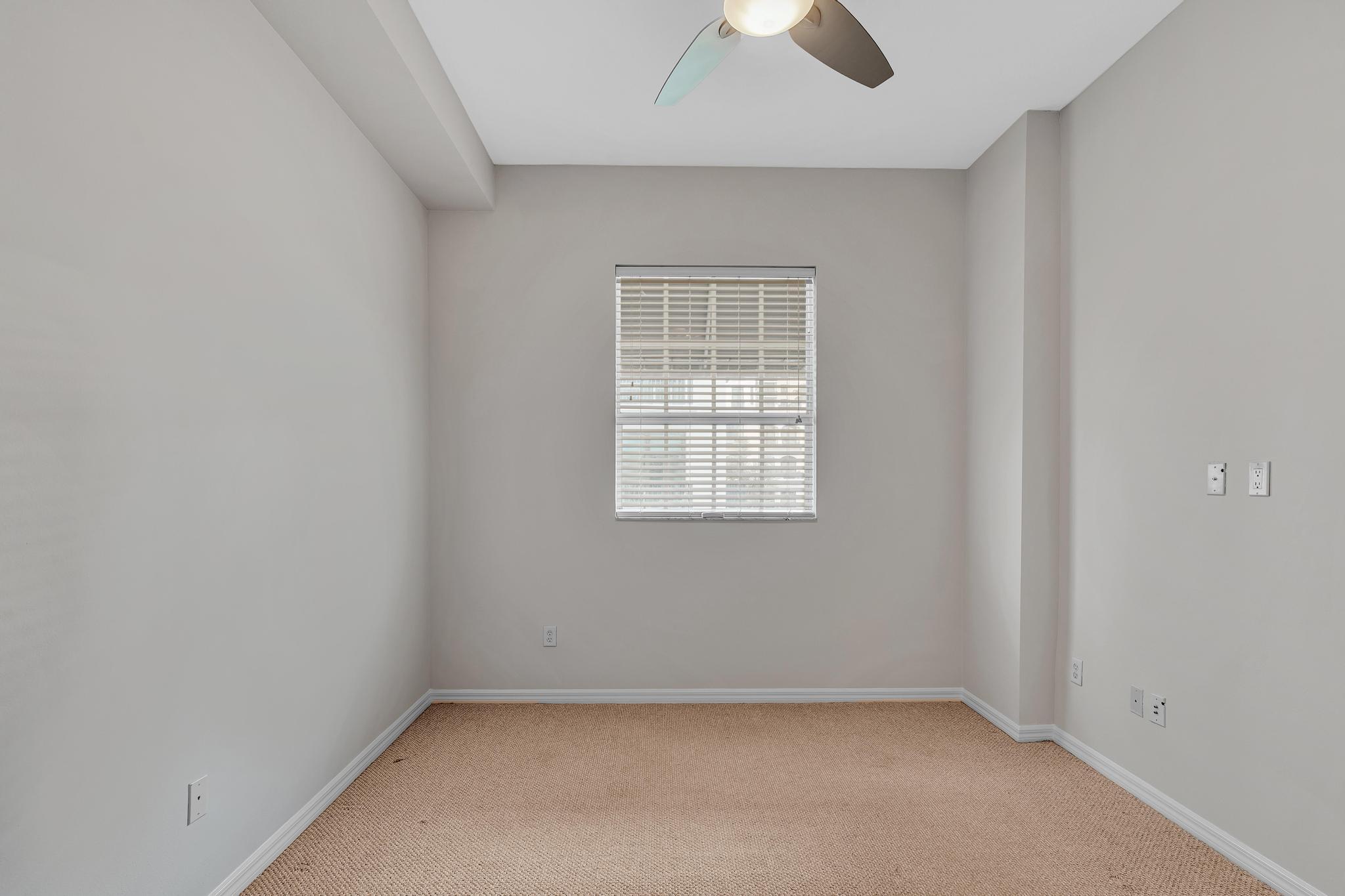 600 S Dixie Highway 439 Property Photo 37