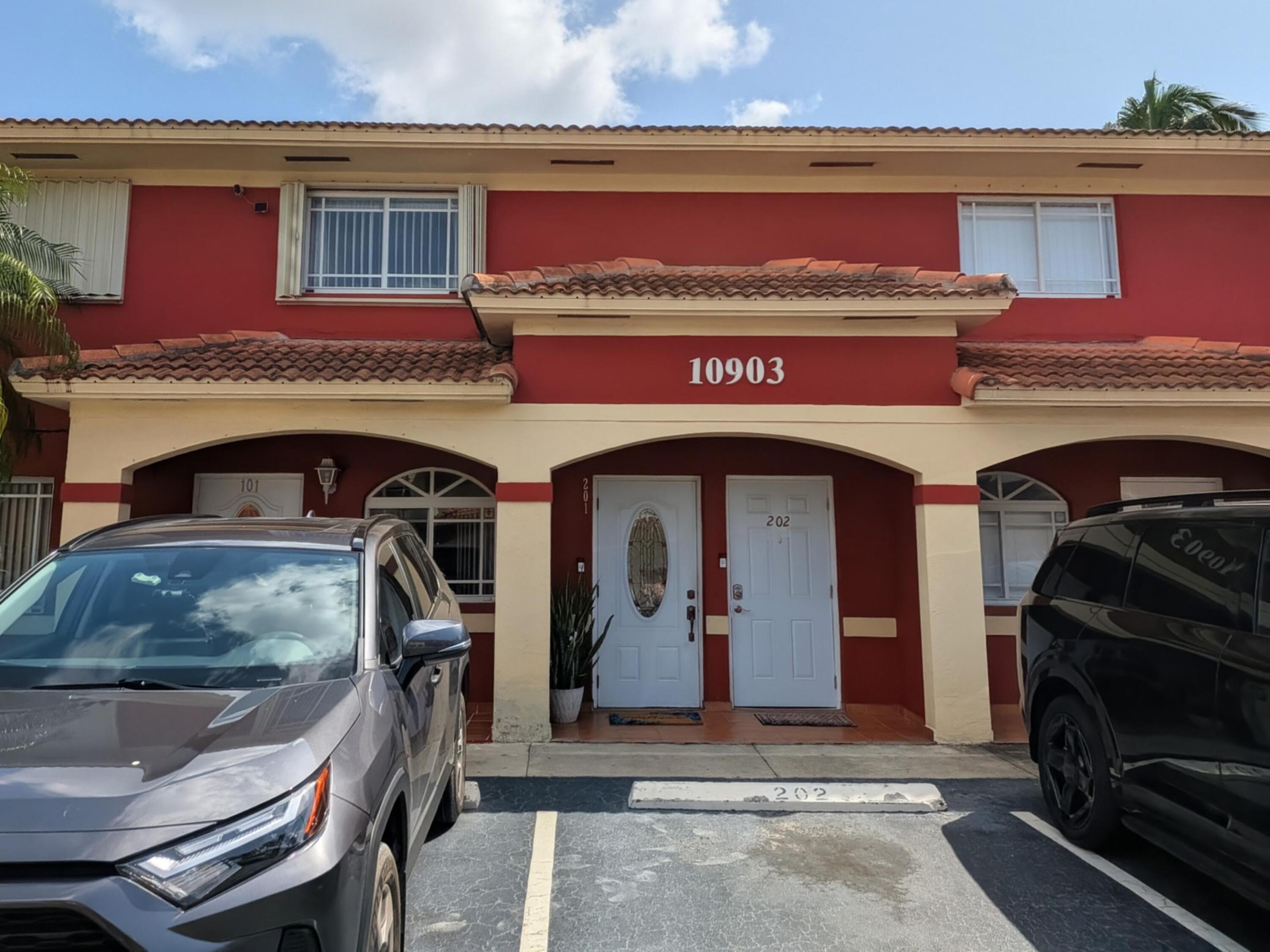 10903 W Okeechobee Road 201