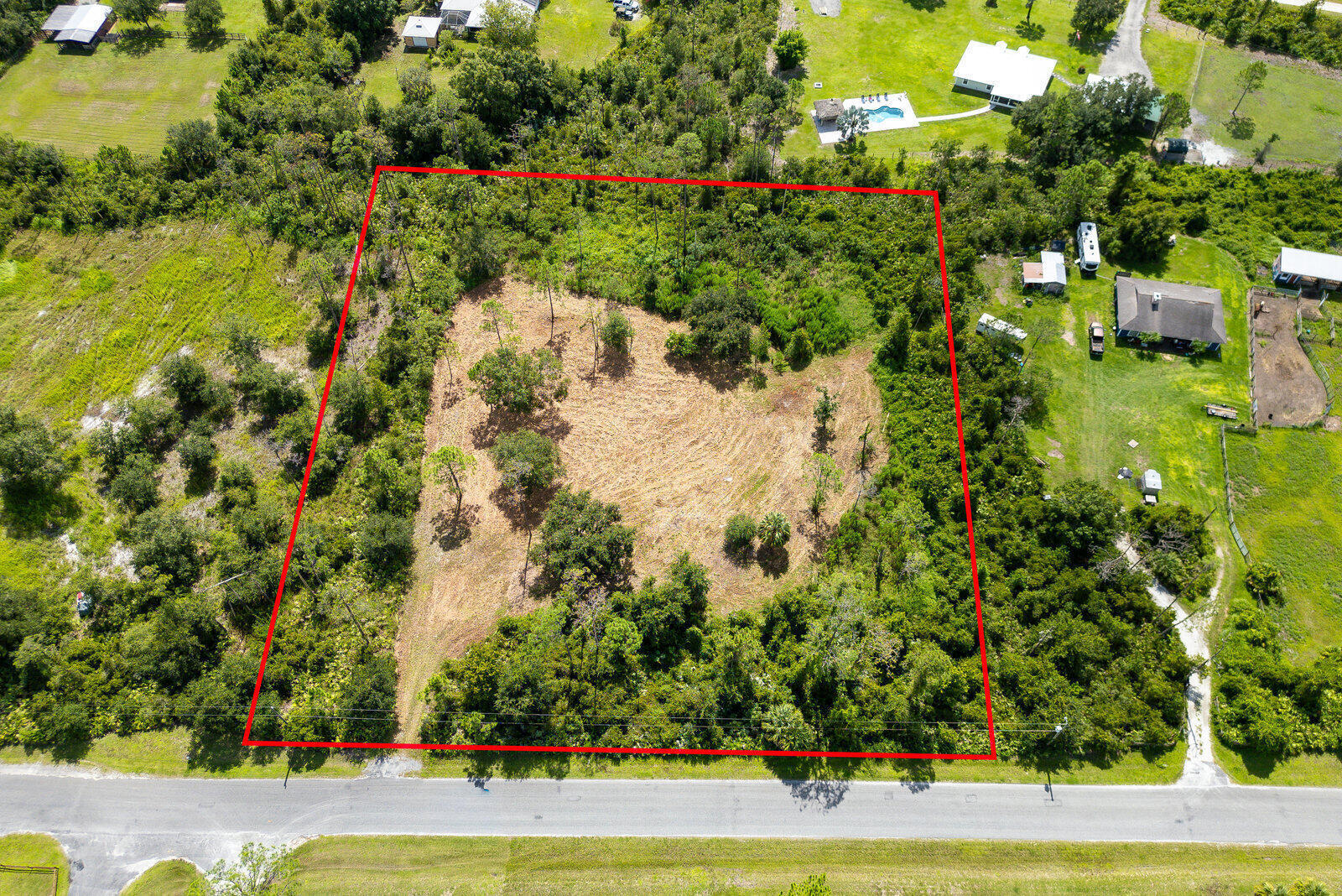 32801 Us Highway 441 N Property Photo 2
