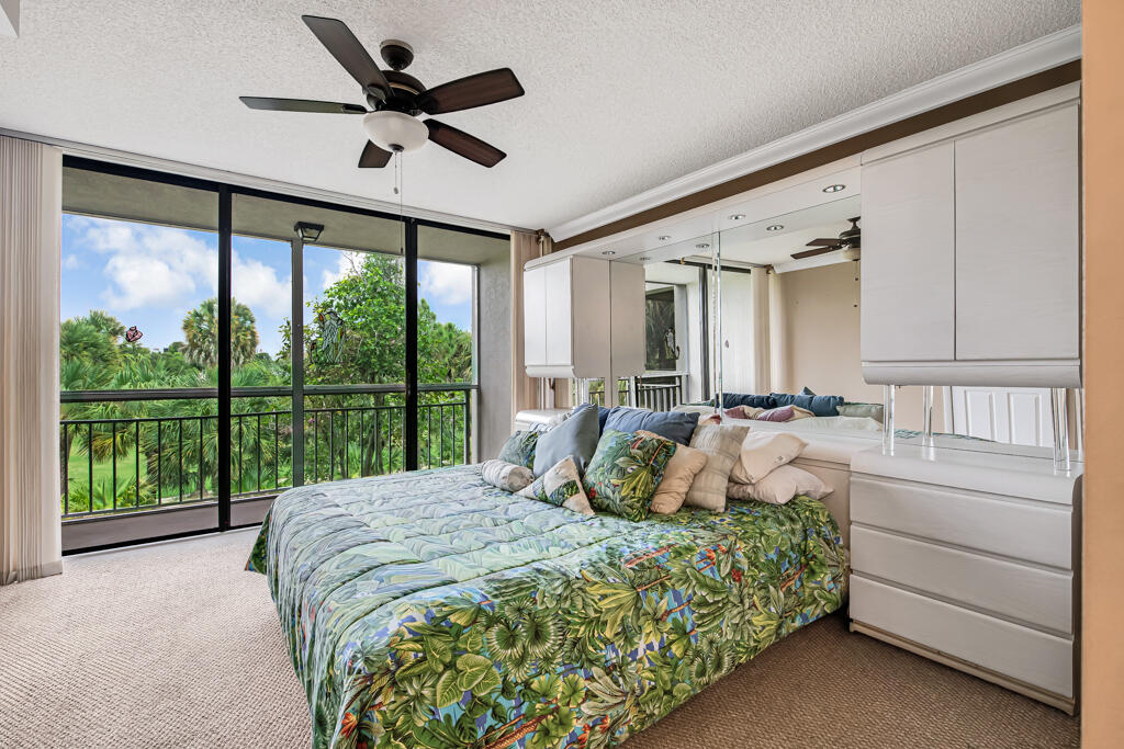 6169 Balboa Circle Unit 302 Property Photo 22