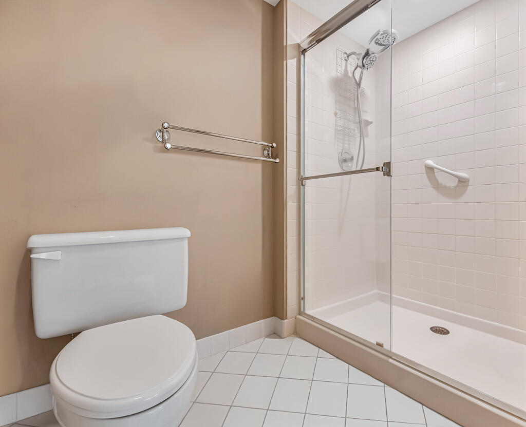 6169 Balboa Circle Unit 302 Property Photo 25