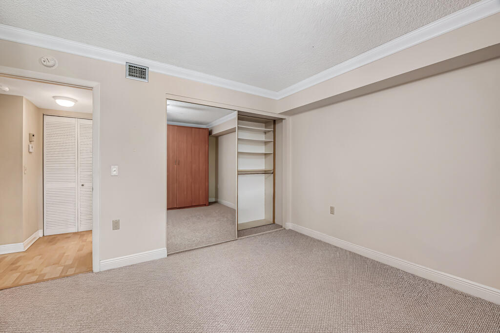 6169 Balboa Circle Unit 302 Property Photo 27