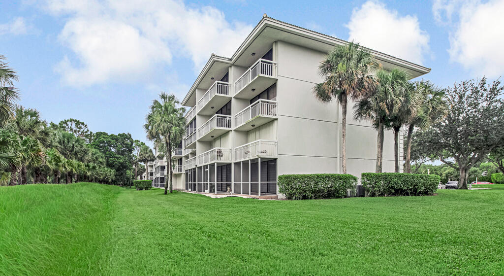 6169 Balboa Circle Unit 302 Property Photo 33