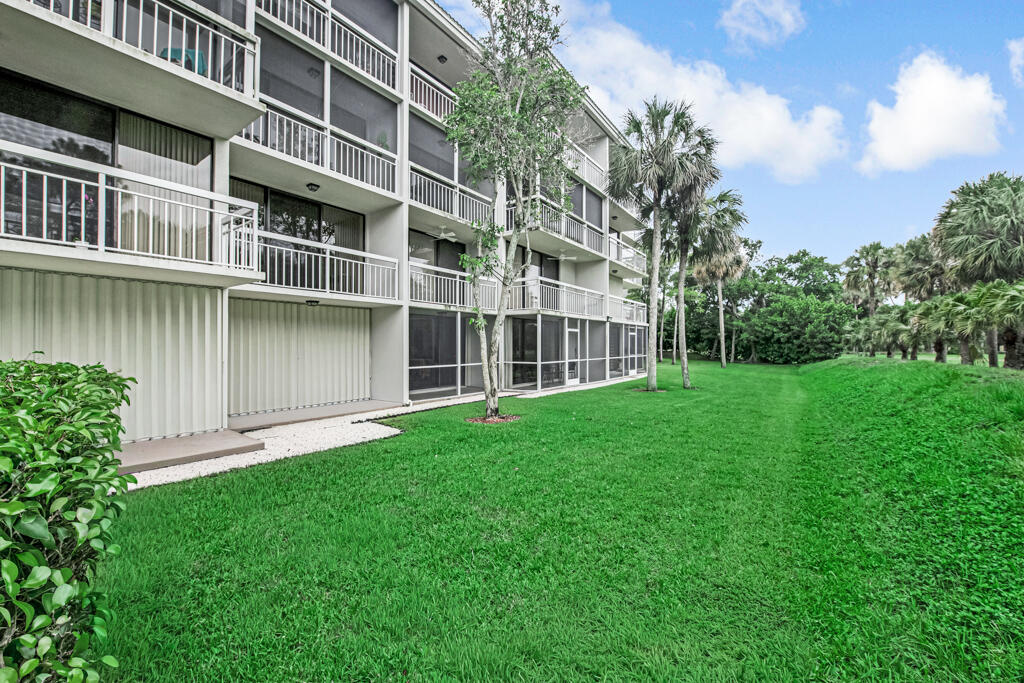 6169 Balboa Circle Unit 302 Property Photo 35