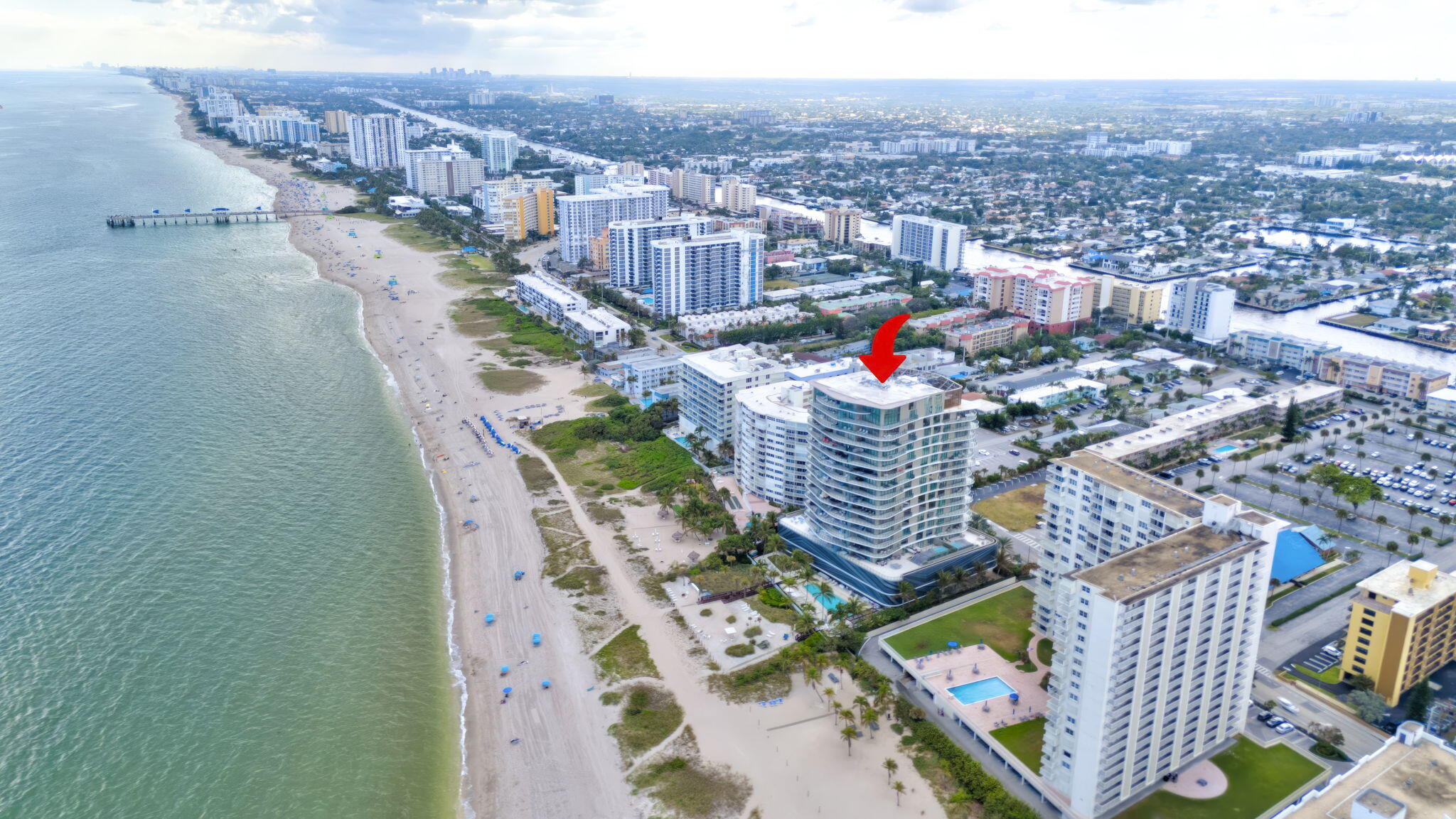 730 N Ocean Boulevard N 1805 Property Photo 2